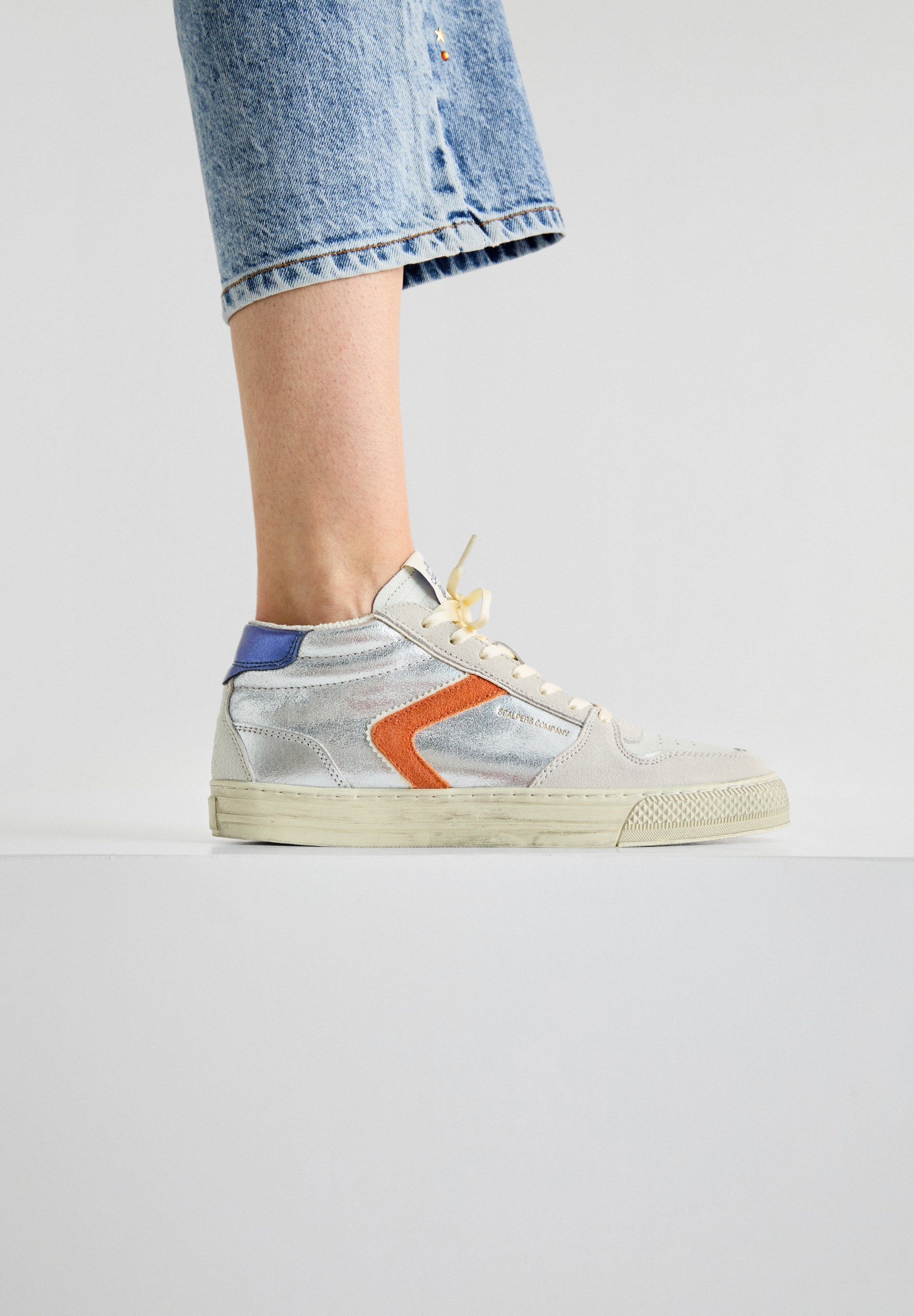 SNEAKERS BOTAS METALIZADAS - Scalpers