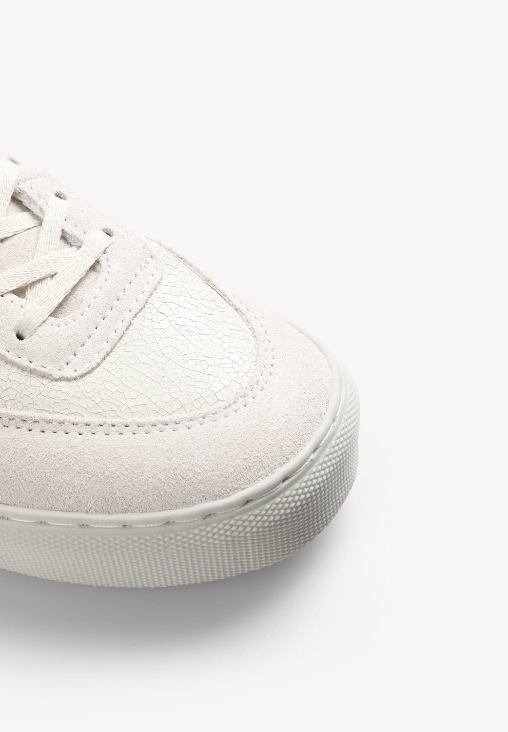 SNEAKERS BOTAS DETALLES METALIZADOS - Scalpers