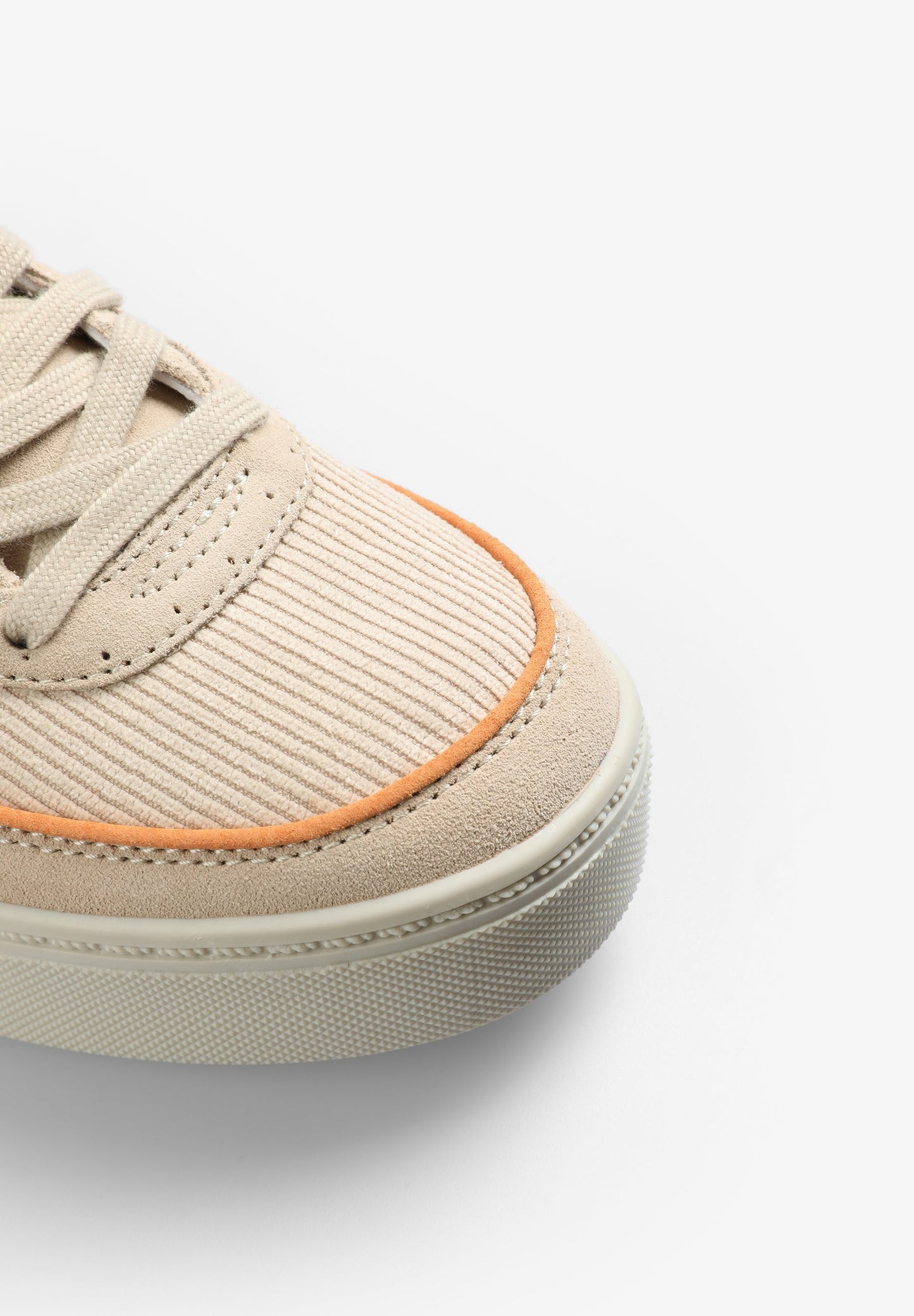 SNEAKERS PANA SUELA PLATAFORMA - Scalpers