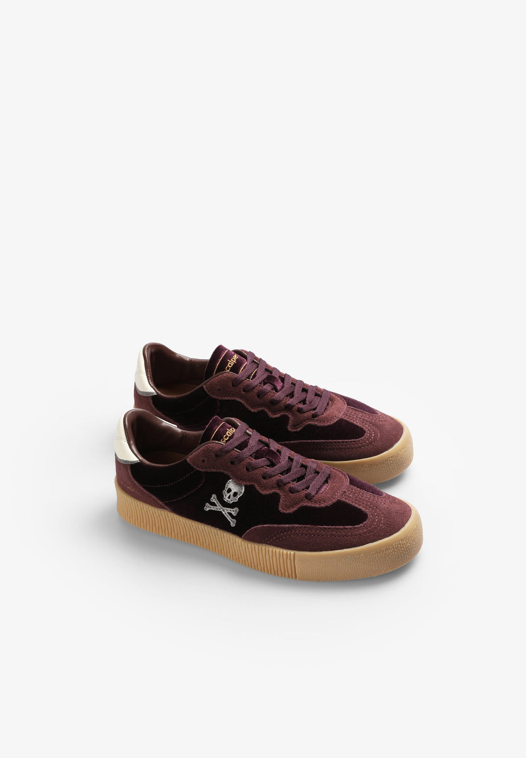 SNEAKERS TERCIOPELO CALAVERA - Scalpers