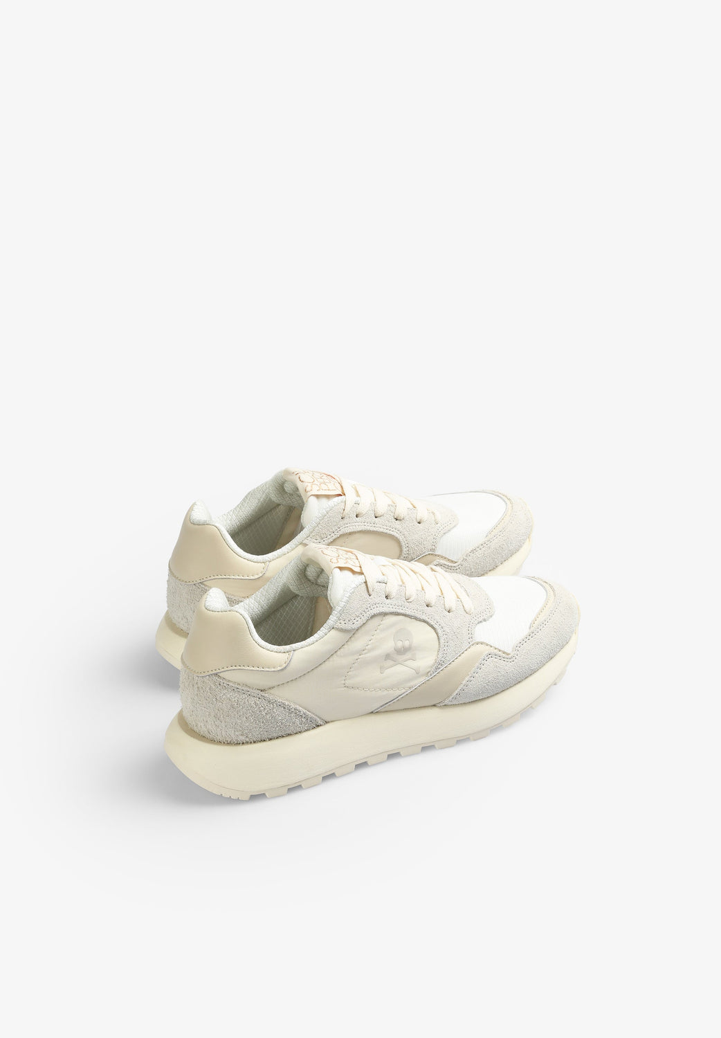 SNEAKERS LIGERAS SUELA ALTA DENTADA - Scalpers