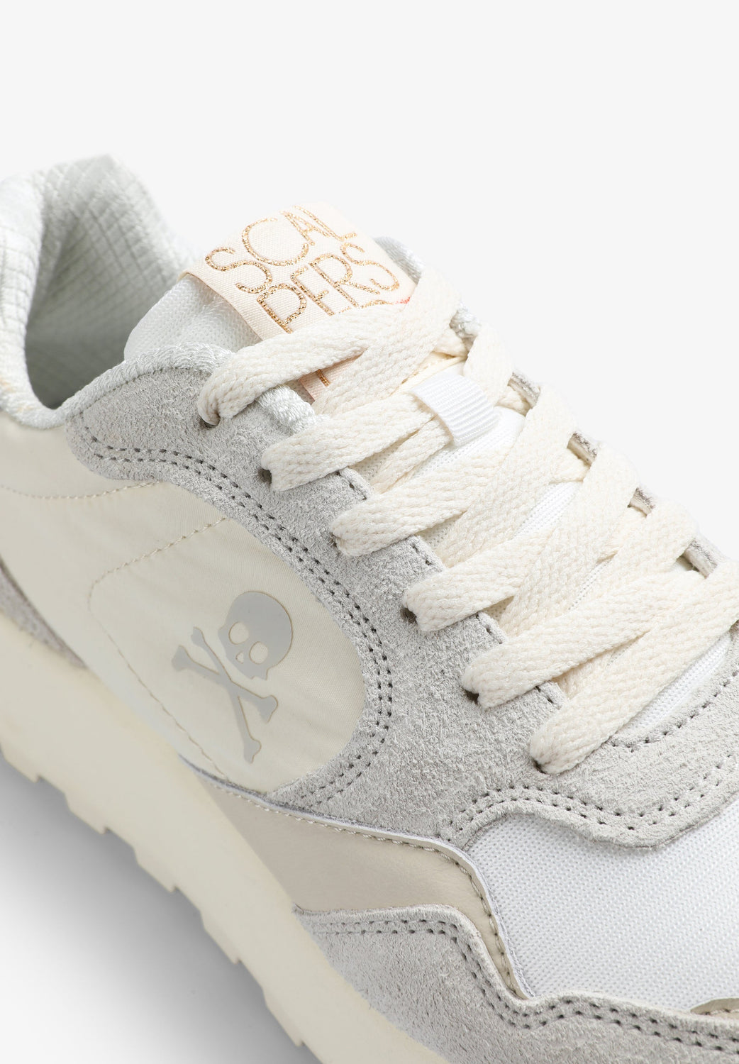 SNEAKERS LIGERAS SUELA ALTA DENTADA - Scalpers