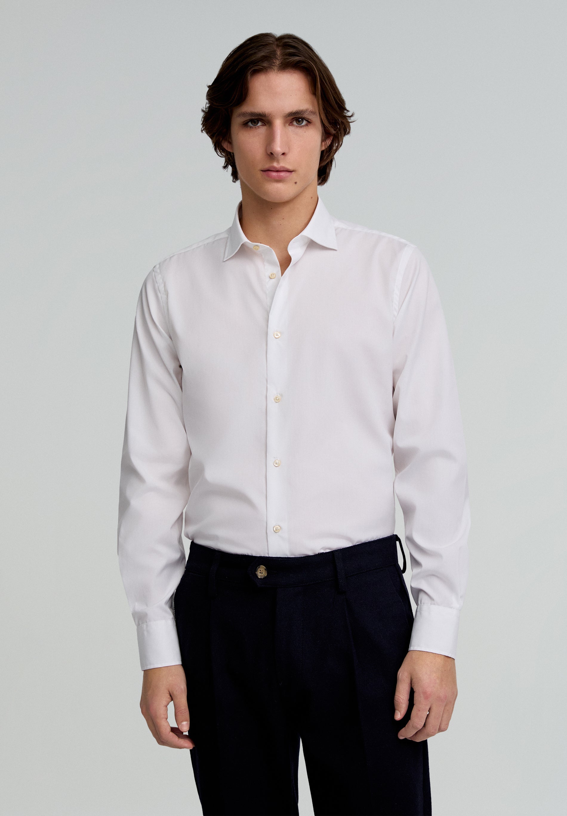CLASSIC DRESS SHIRT