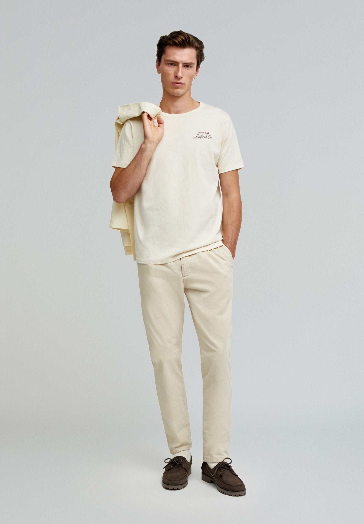 T-SHIRT WITH BACK MOTIF