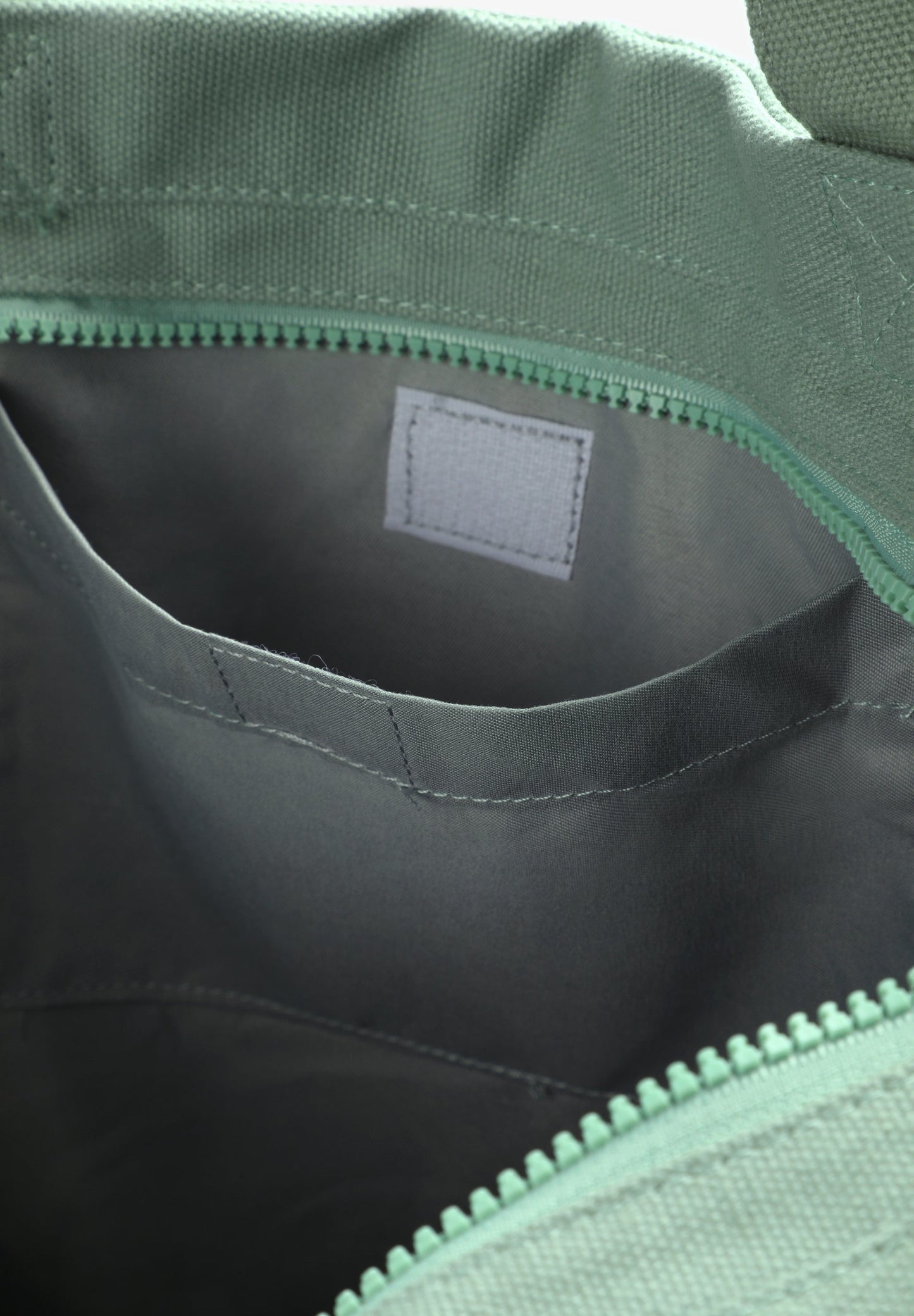 GLITTER TOTE BAG