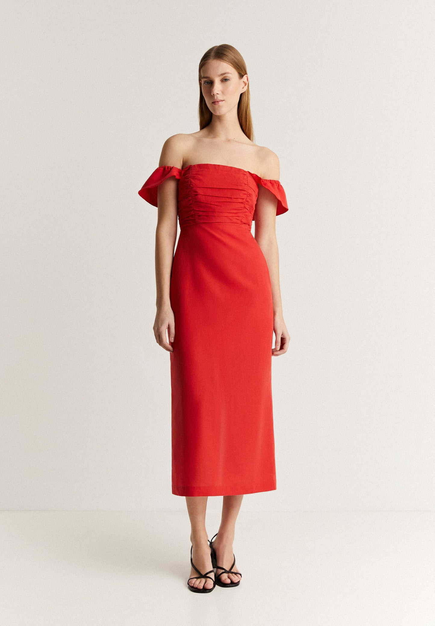 LINEN MIDI DRESS WITH DRAPED CHEST