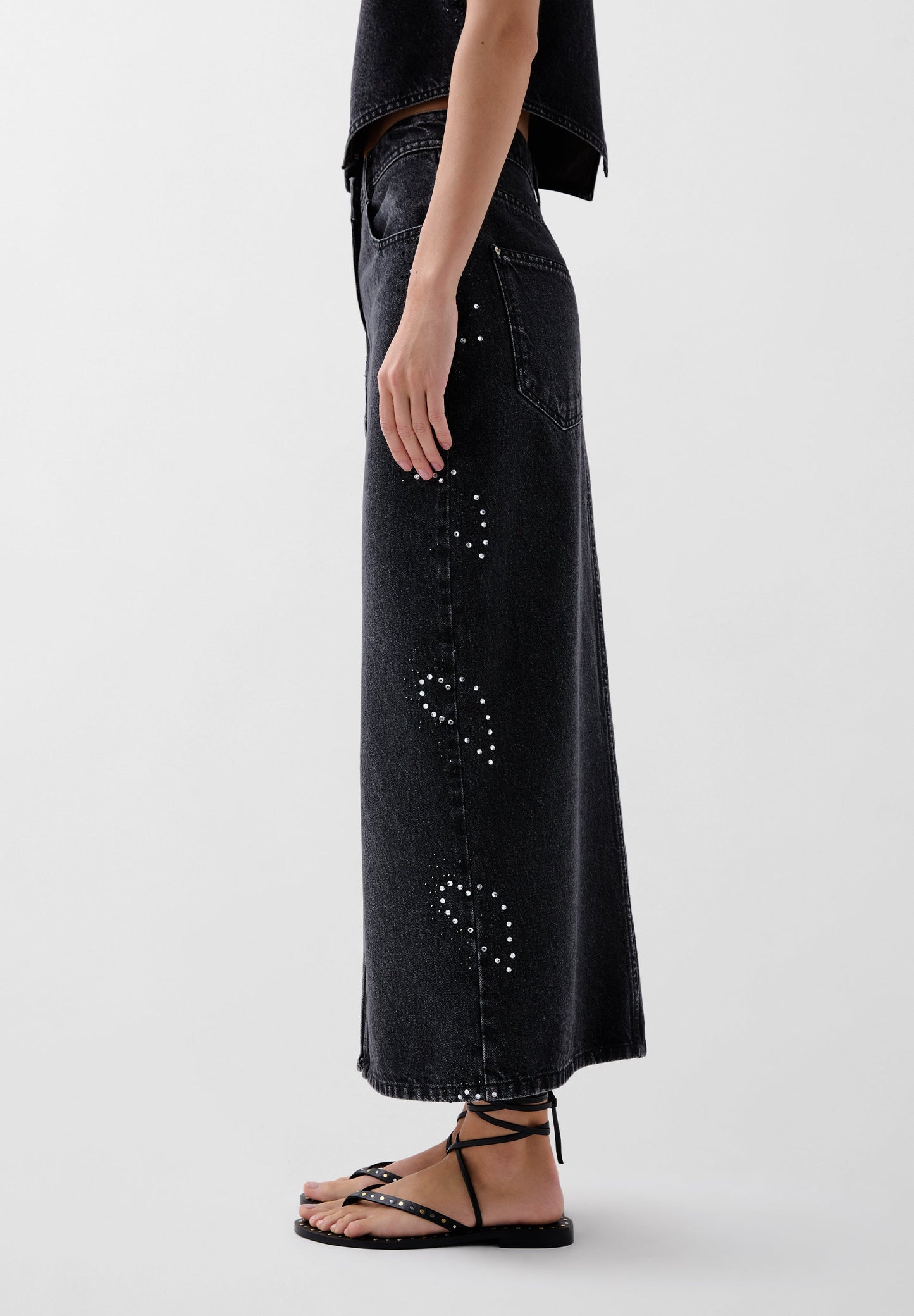 STUDS WAVY MIDI SKIRT