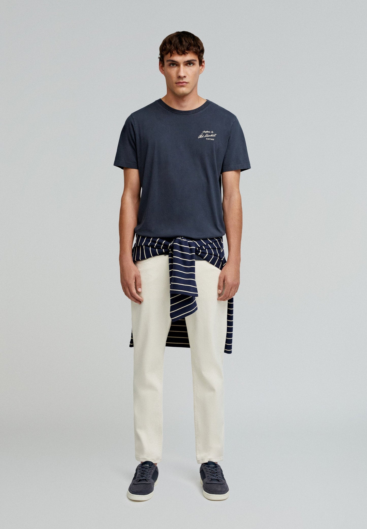 T-SHIRT INSCRIPTION À L’ARRIÈRE