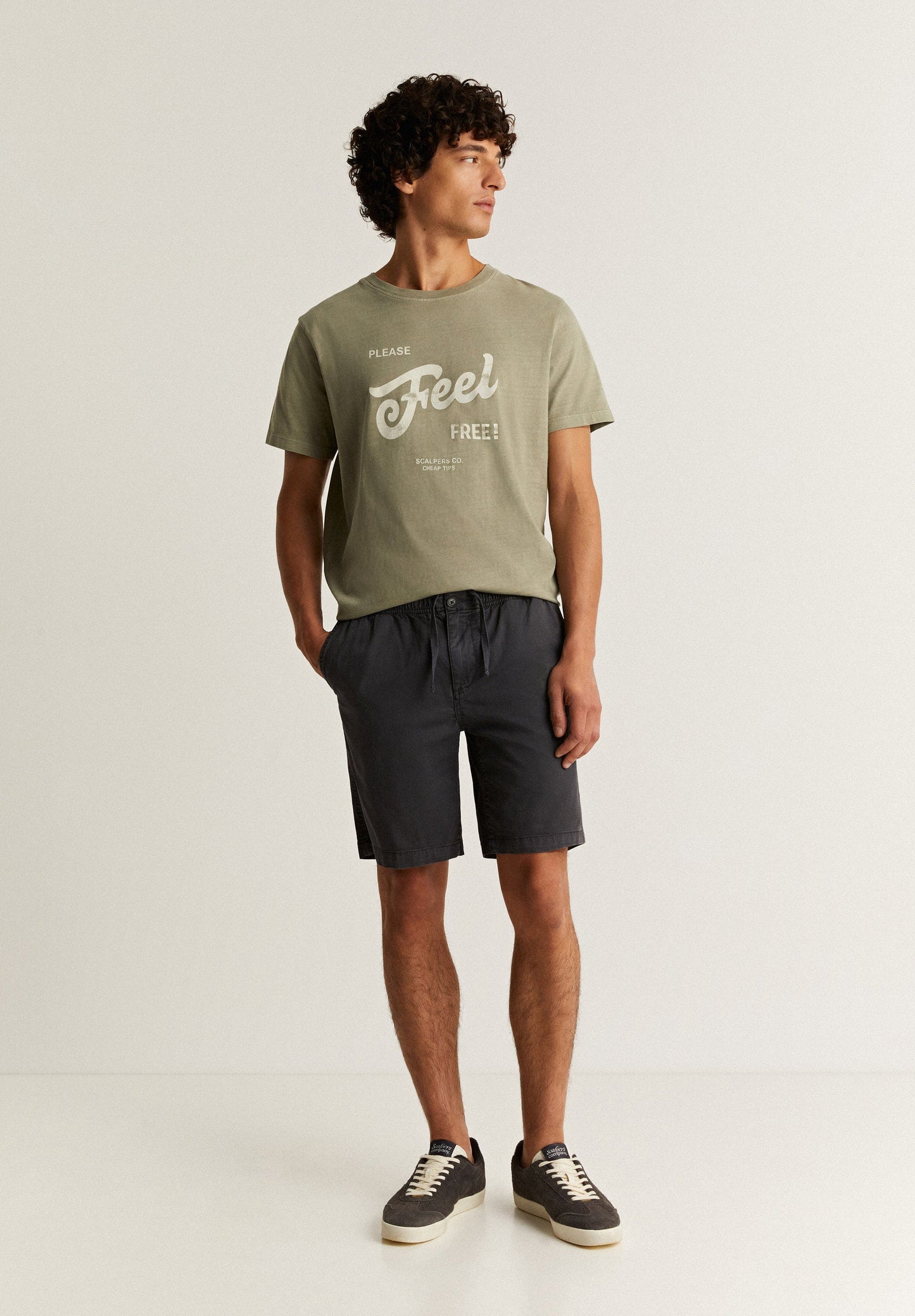 FADED EFFECT T-SHIRT WITH FRONT PRINT