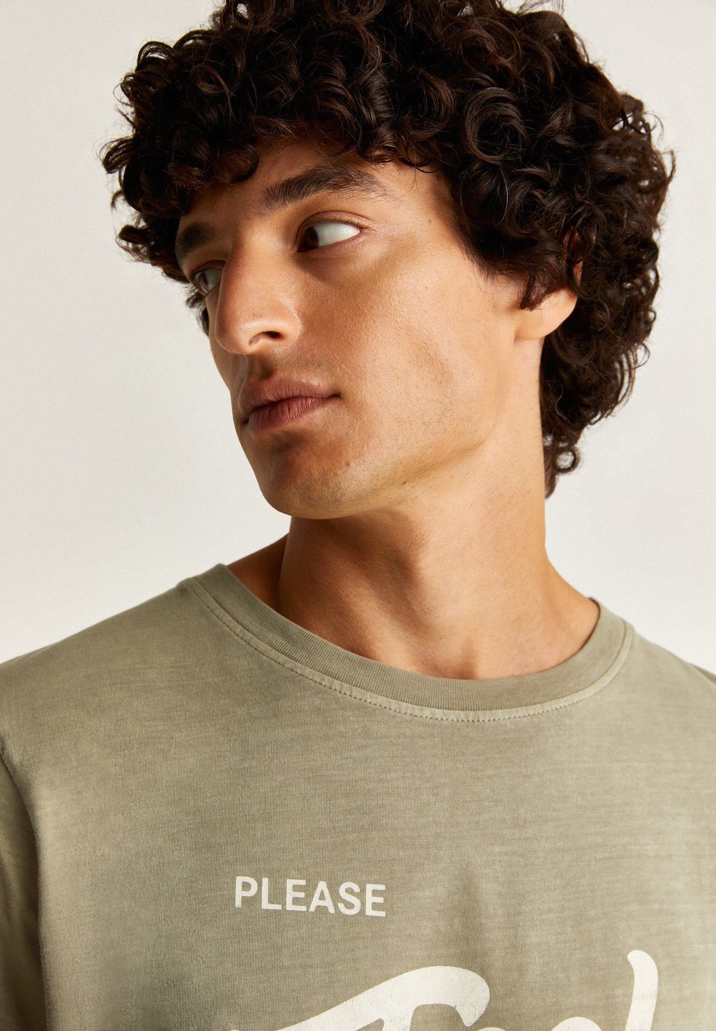 FADED EFFECT T-SHIRT WITH FRONT PRINT