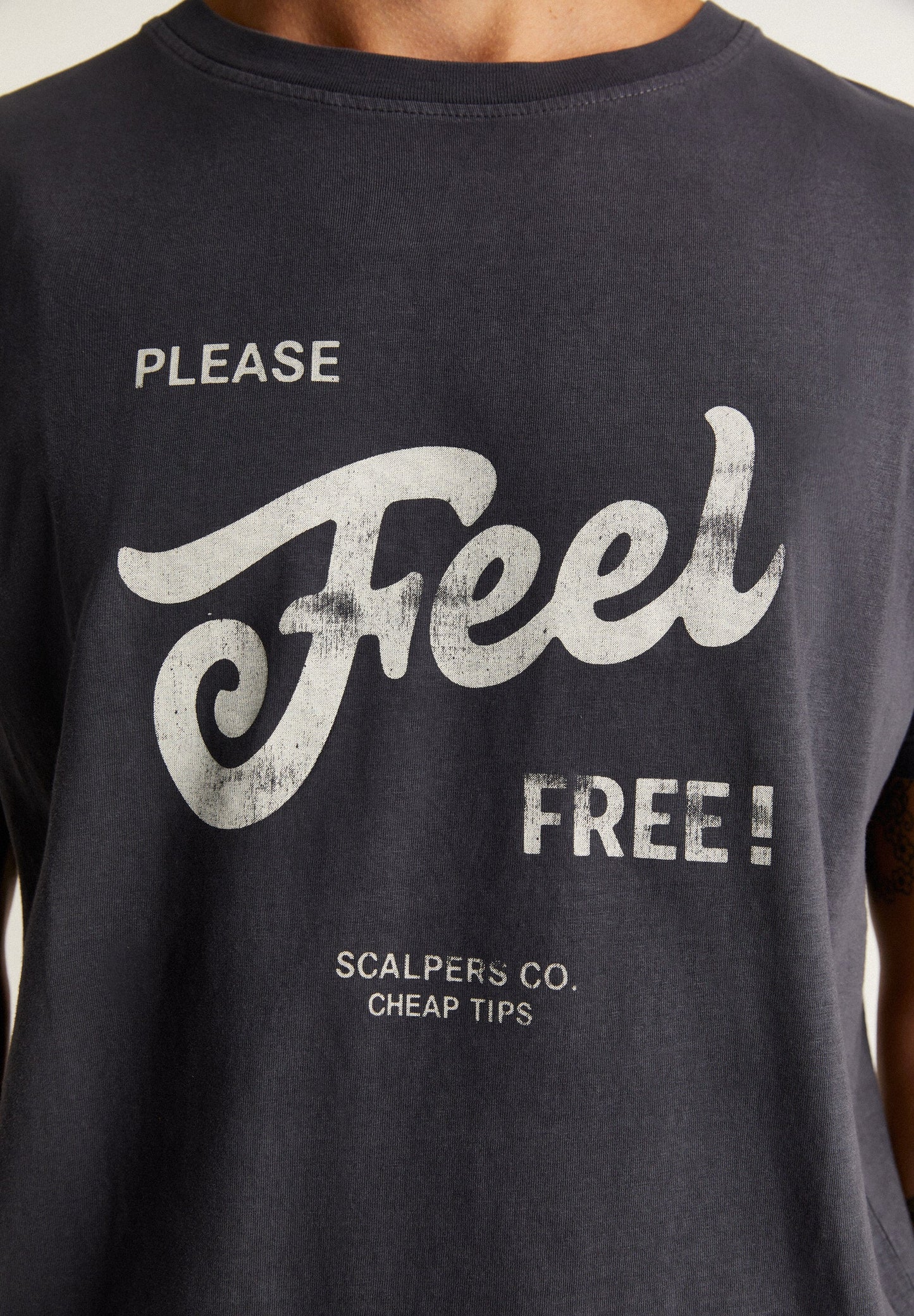 FADED EFFECT T-SHIRT WITH FRONT PRINT