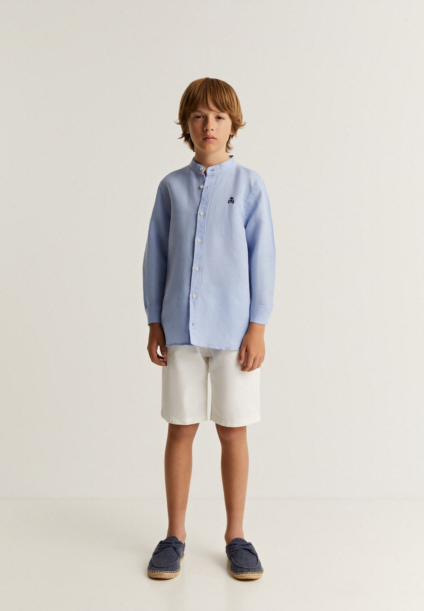 STAND-UP COLLAR SHIRT WITH SKULL