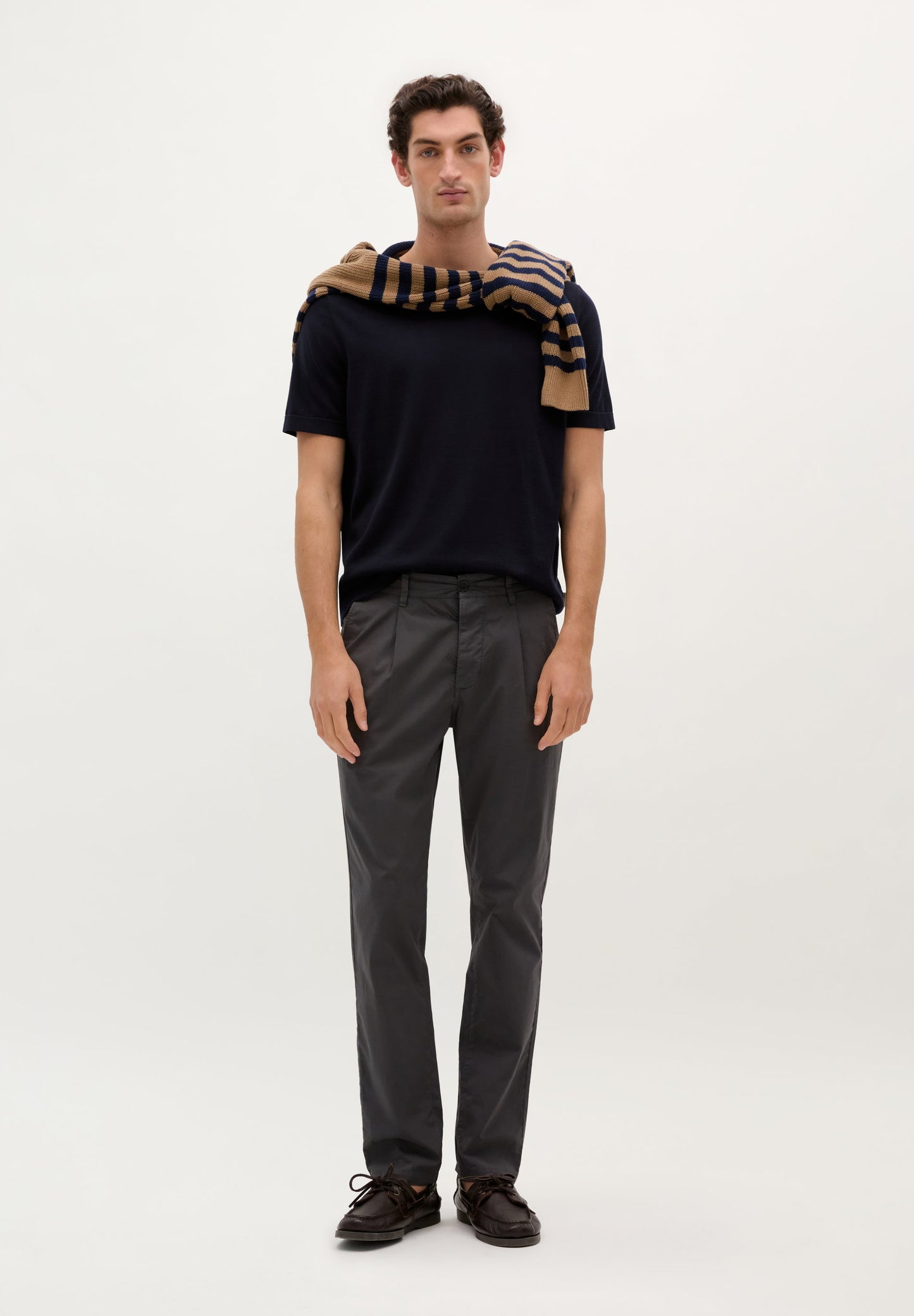 PLEATED CHINO TROUSERS