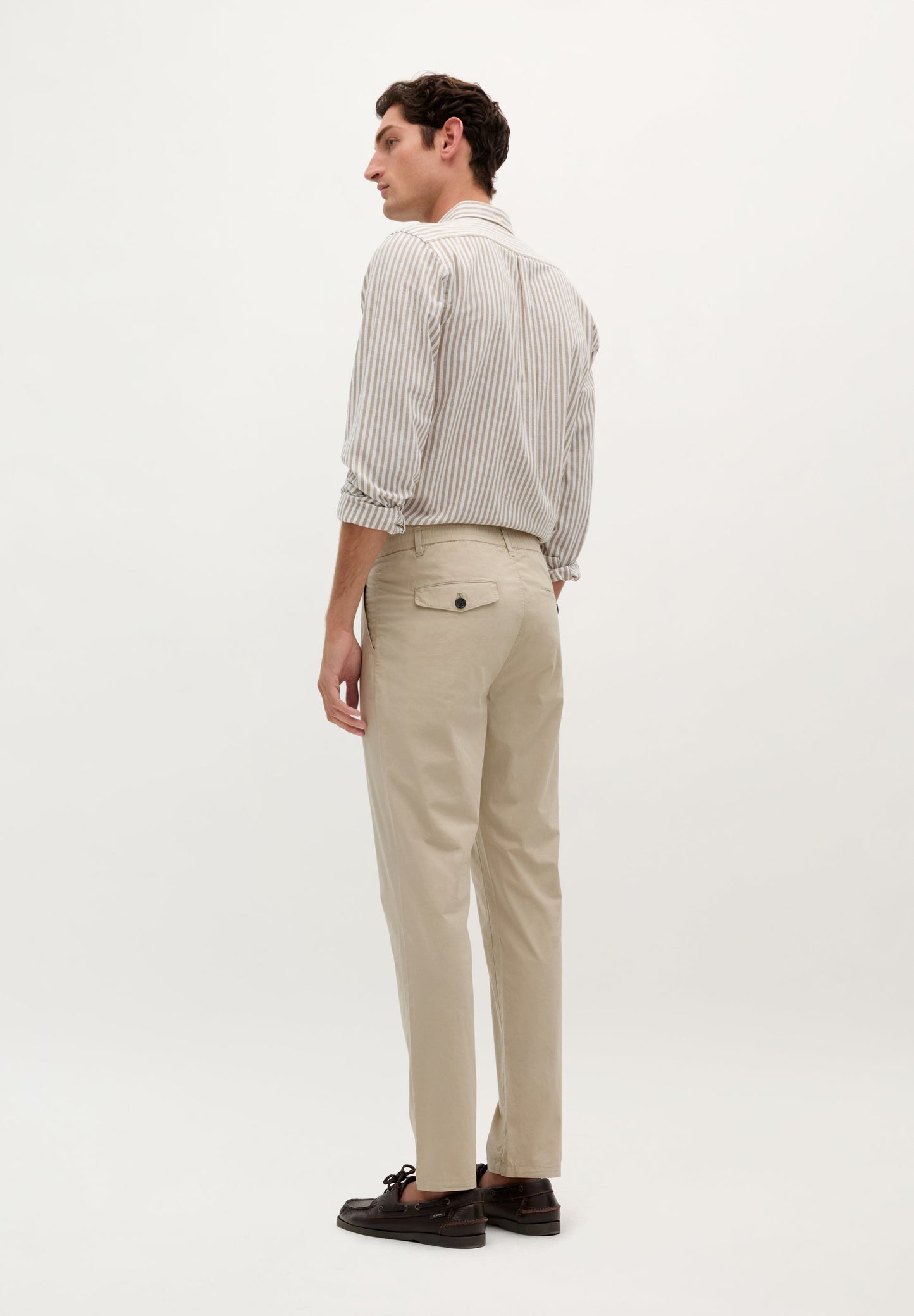 PLEATED CHINO TROUSERS