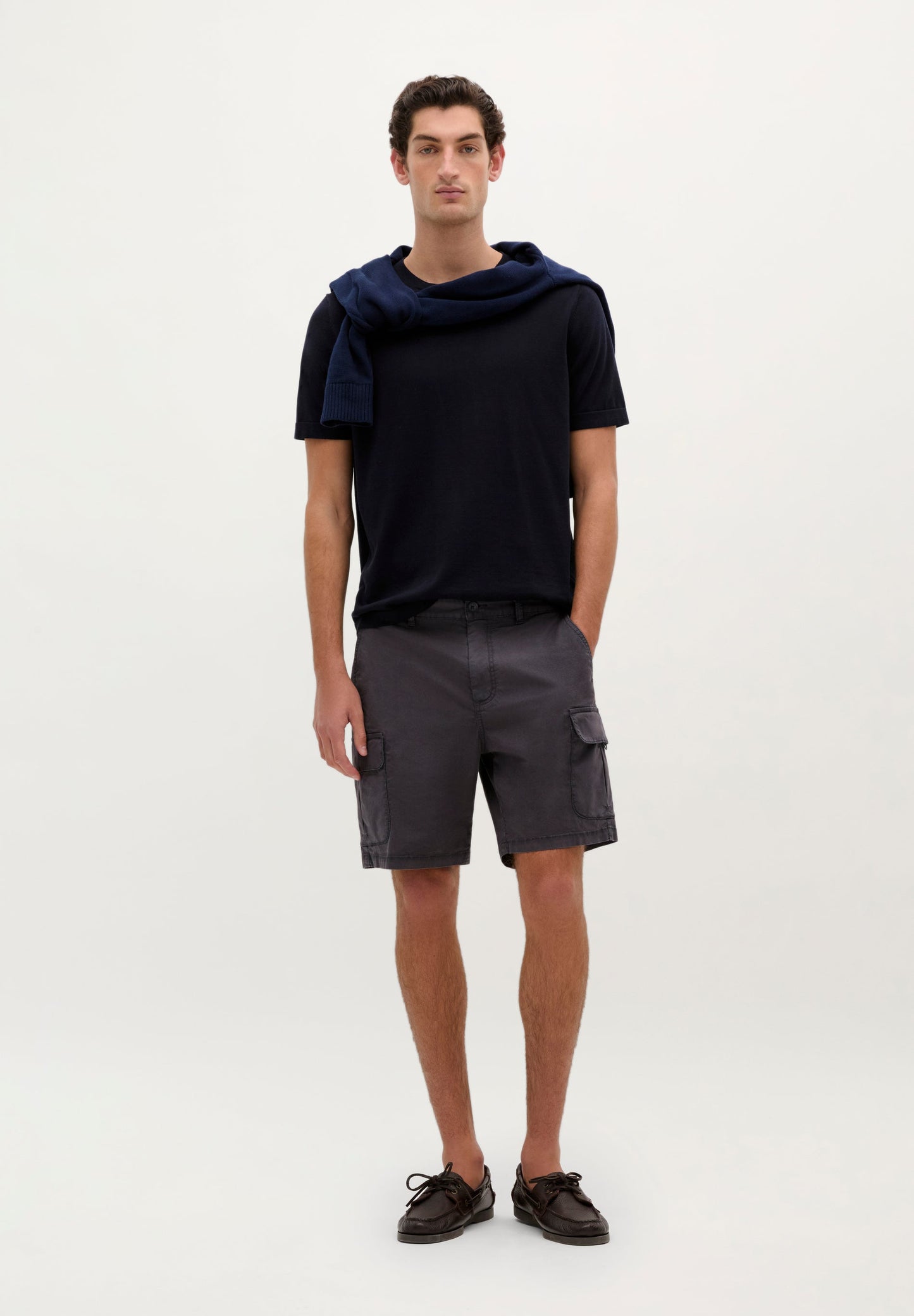 SHORT CARGO TROUSERS