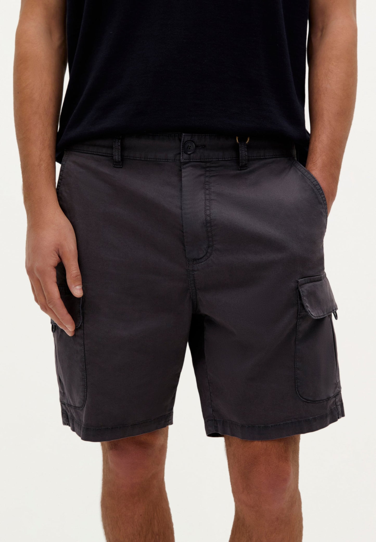 SHORT CARGO TROUSERS