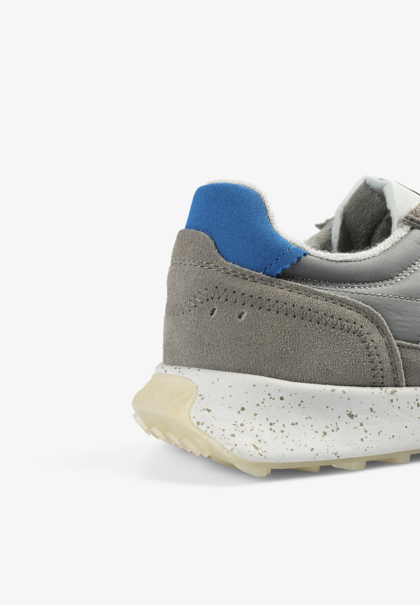 SNEAKERS WITH FRONT TRACK SOLE DETAIL