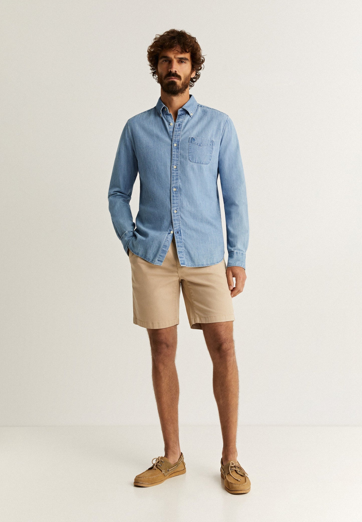 BUTTONED DENIM SHIRT WITH POCKET