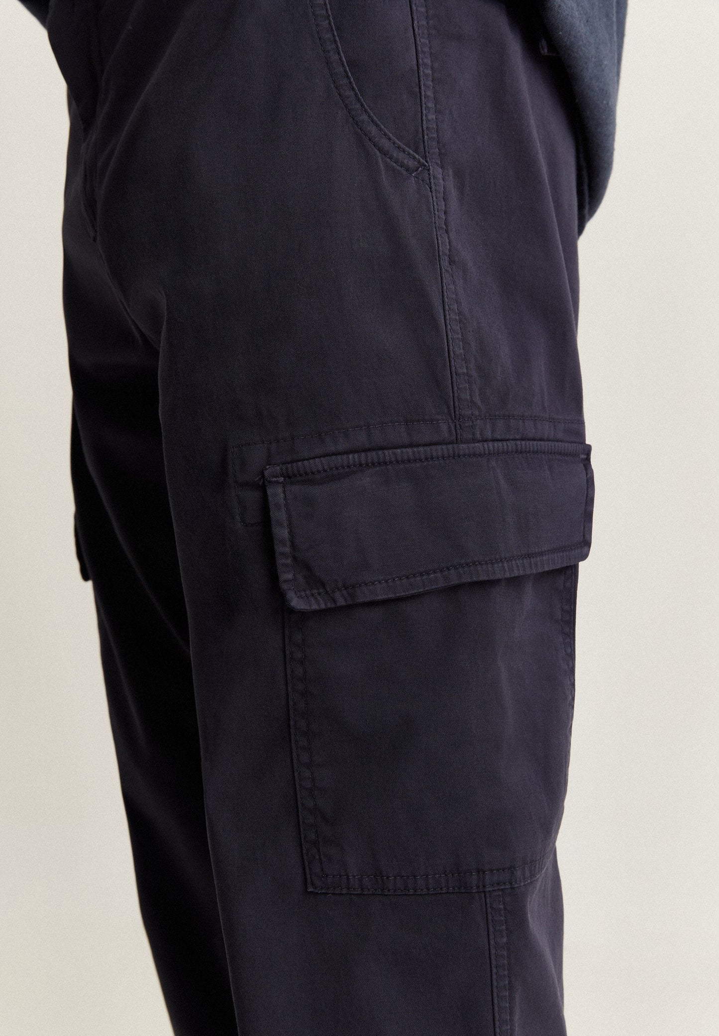 STRAIGHT CARGO TROUSERS WITH POCKETS
