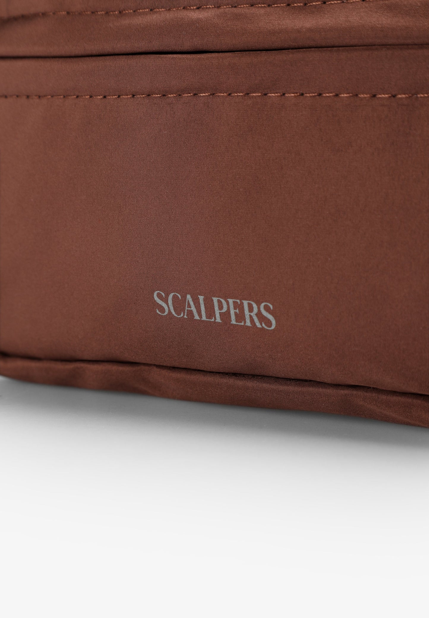 SKULL TRAVEL TOILETRY BAG