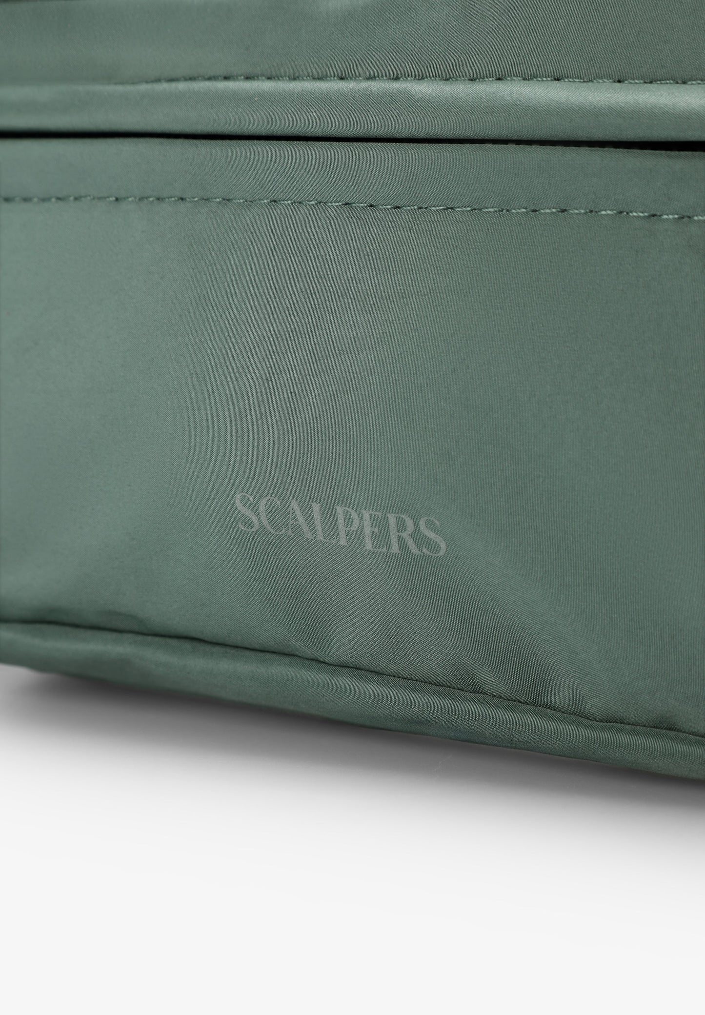SKULL TRAVEL TOILETRY BAG