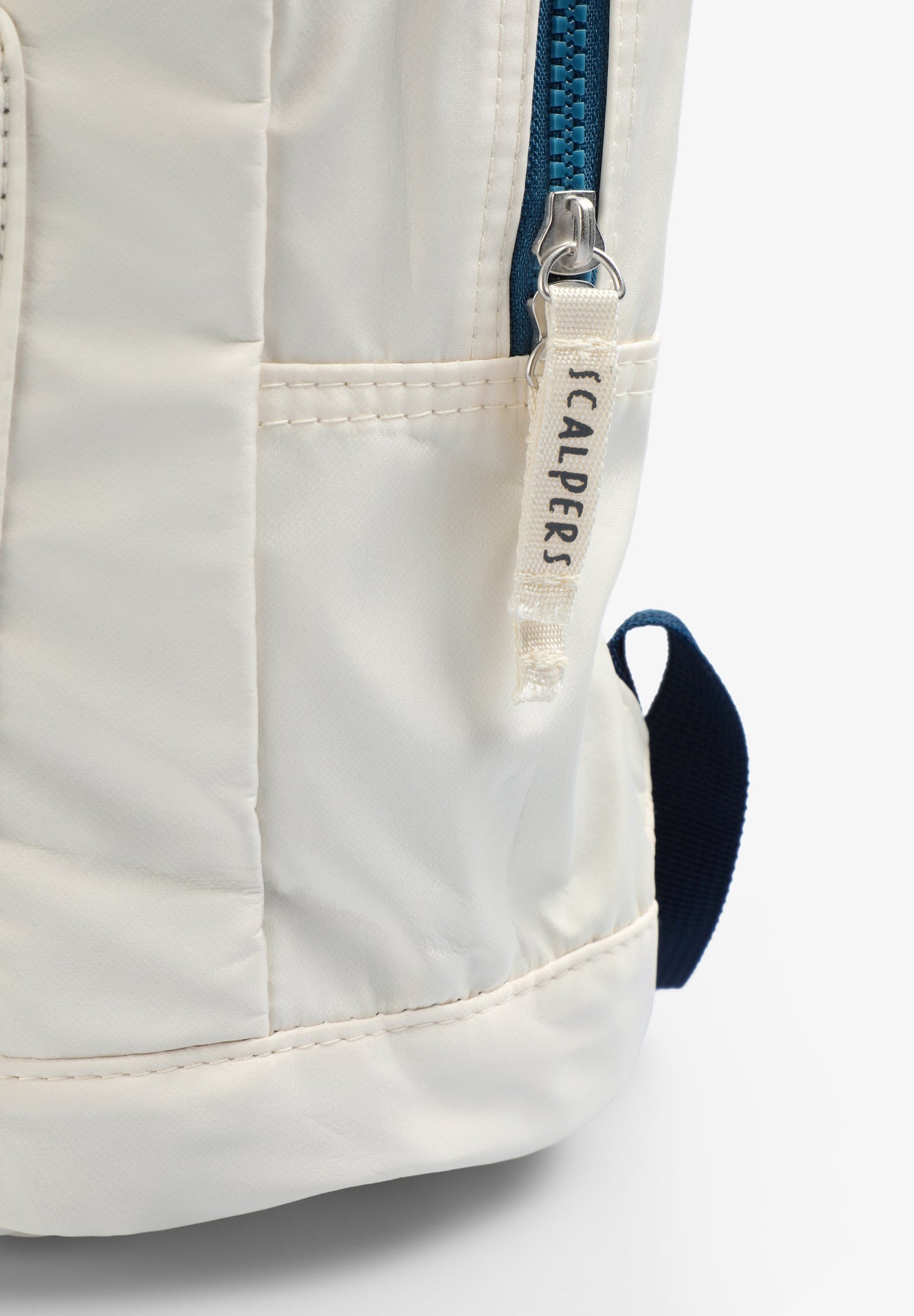 BASIC BACKPACK WITH SKULL