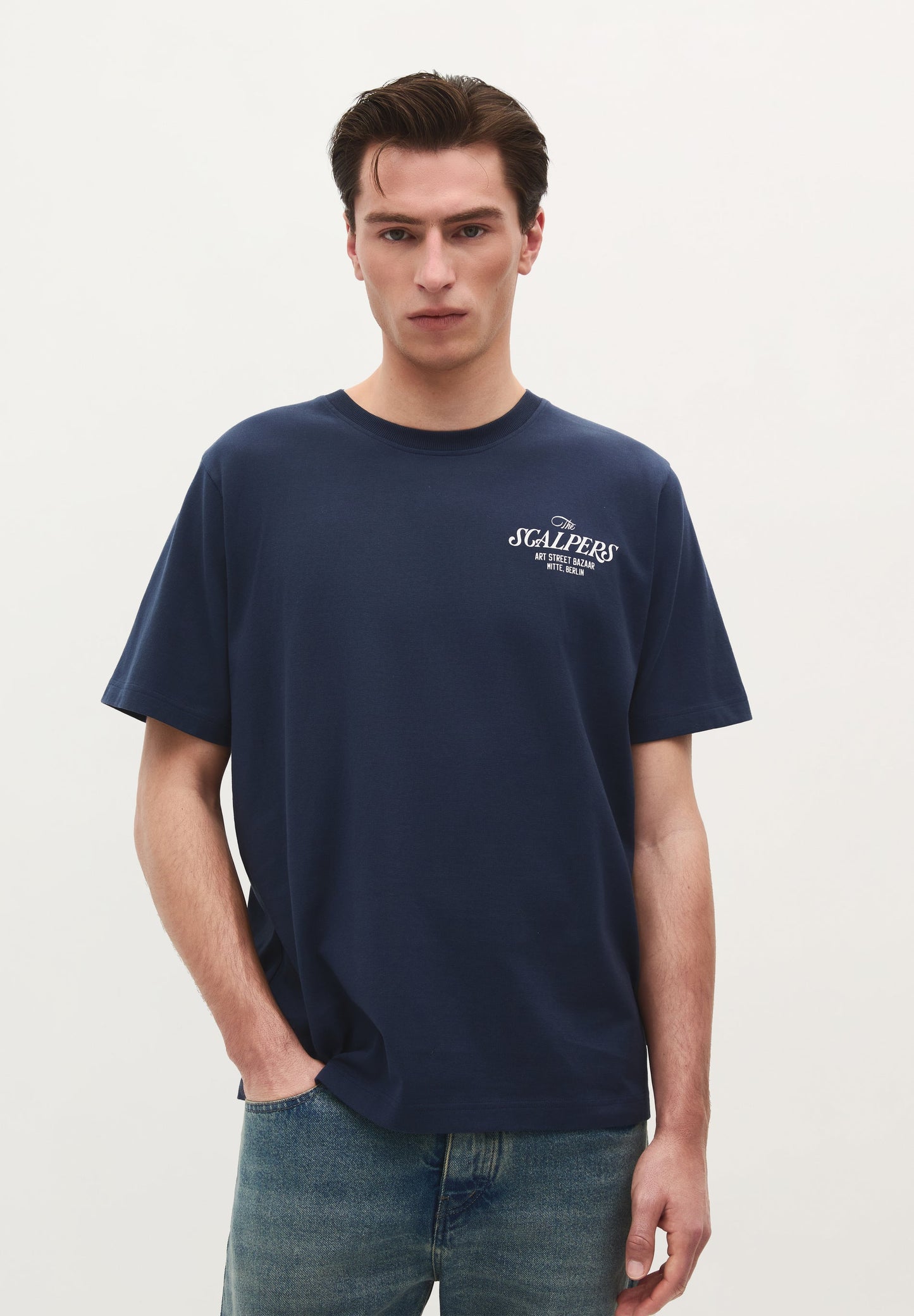 BAZAAR PRINT T-SHIRT