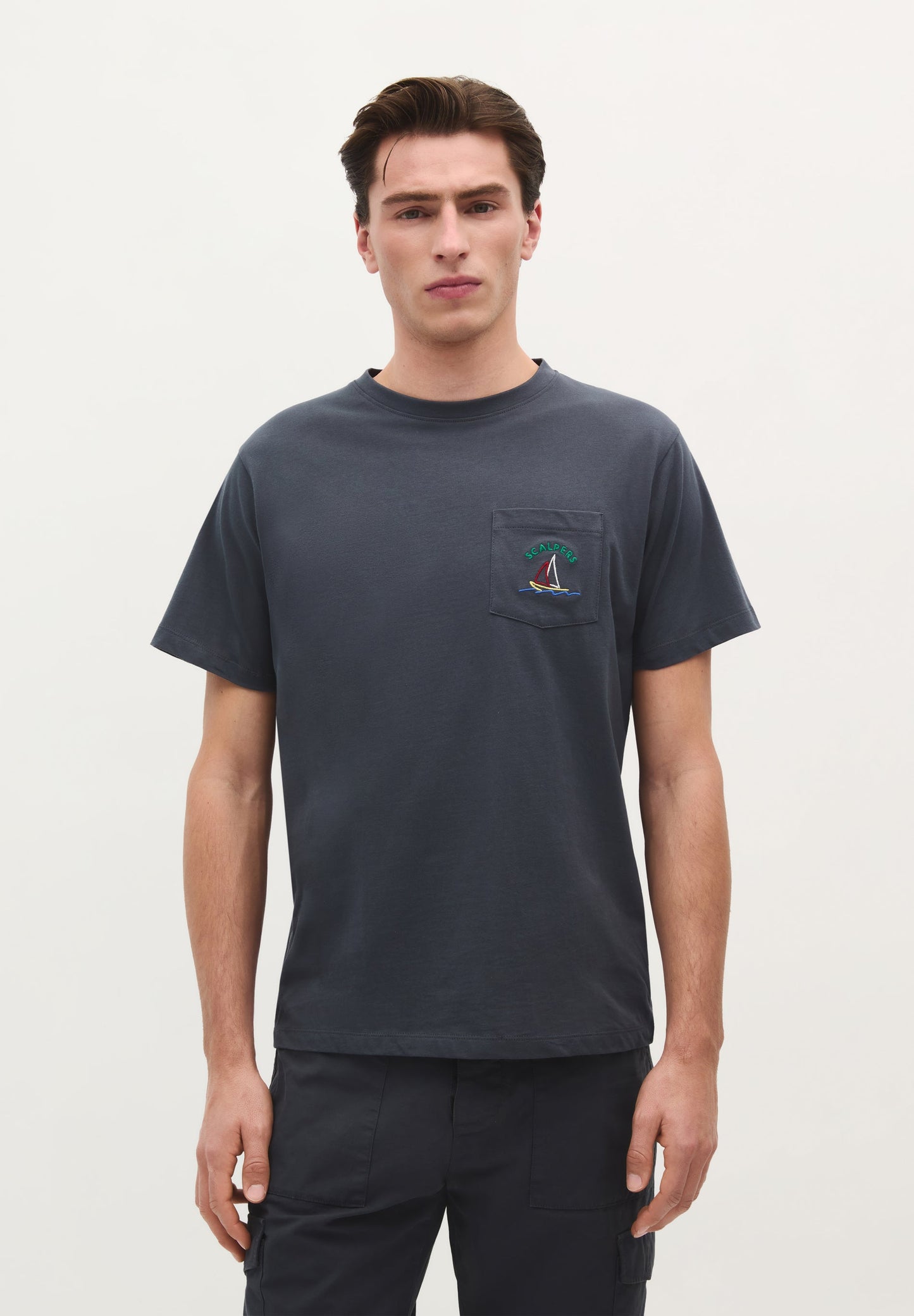 EMBROIDERED POCKET T-SHIRT