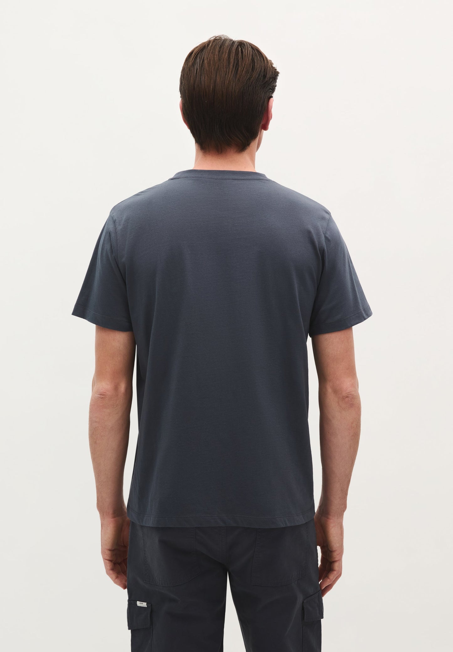 EMBROIDERED POCKET T-SHIRT