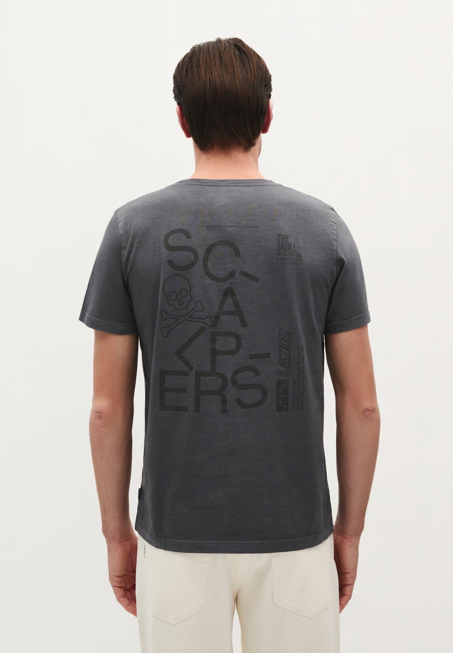 T-SHIRT WITH SKULL LOGO