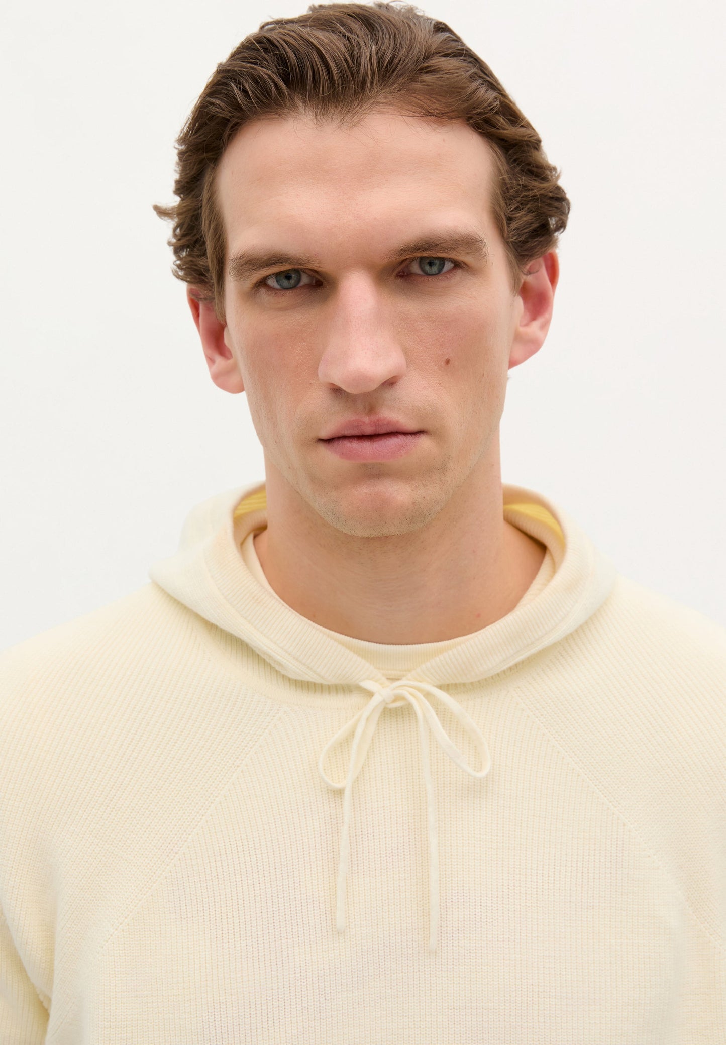 KNIT SWEATER WITH HOOD