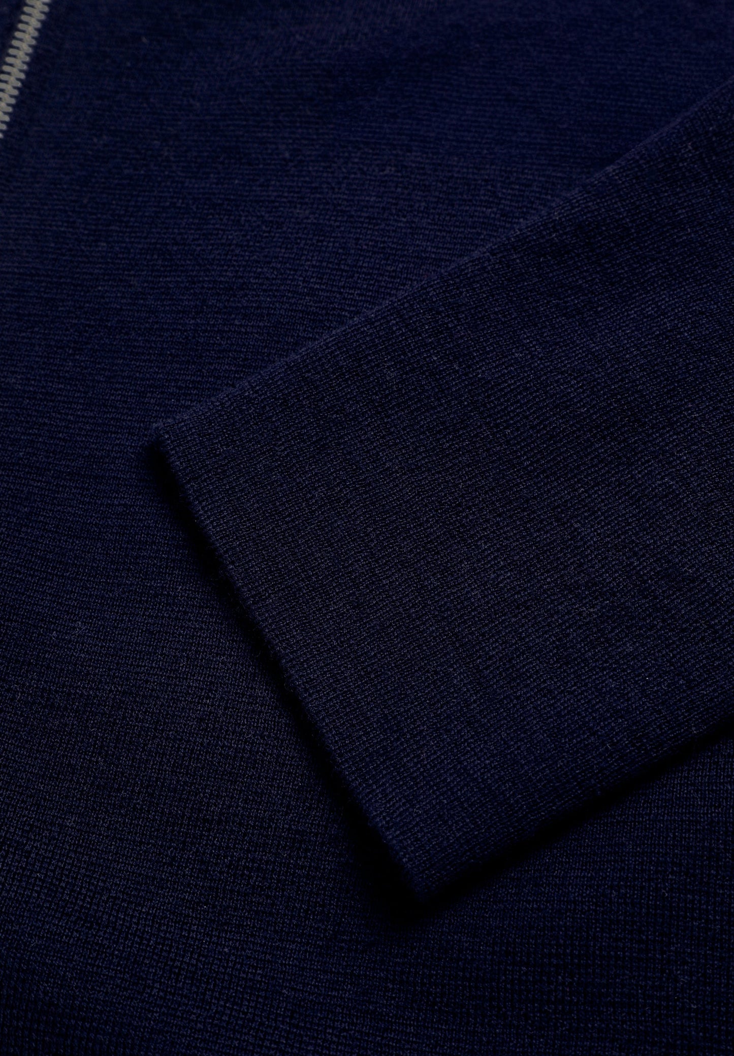 PREMIUM ZIP-UP KNITTED CARDIGAN