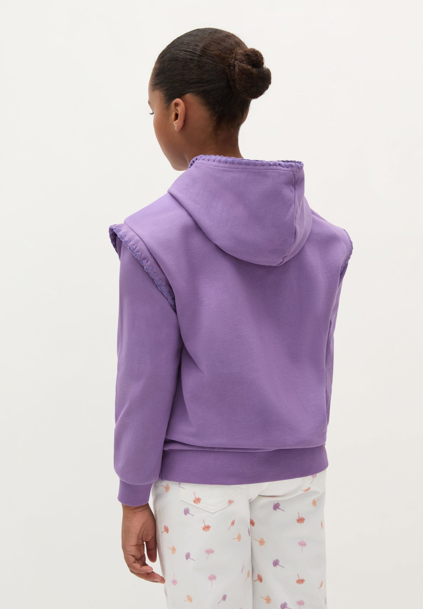 EMBROIDERED HOODIE