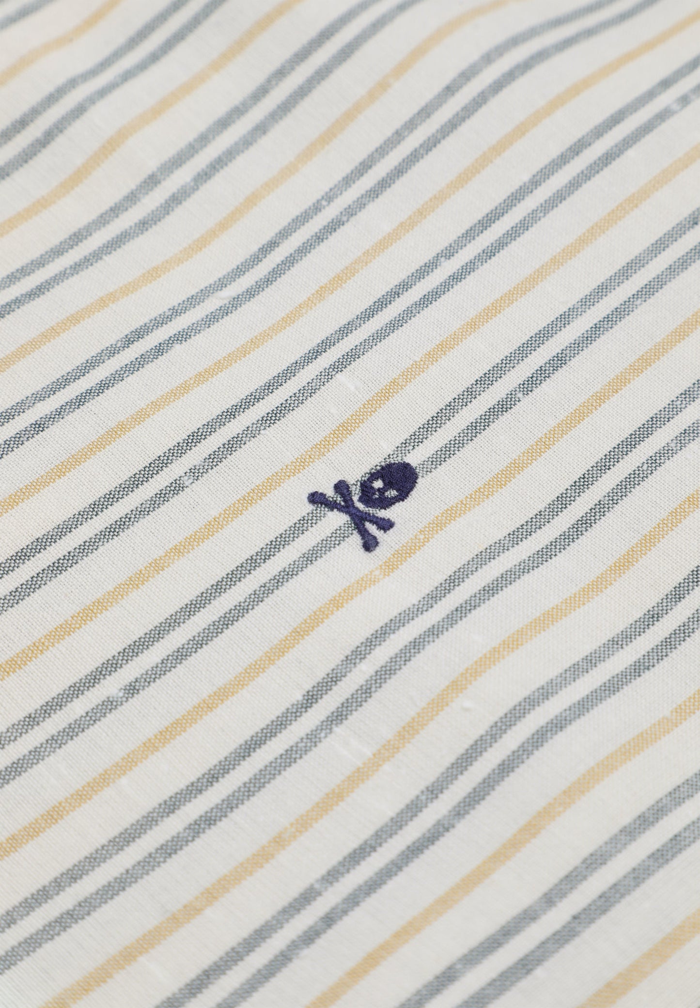 STRIPED SKULL SHIRT