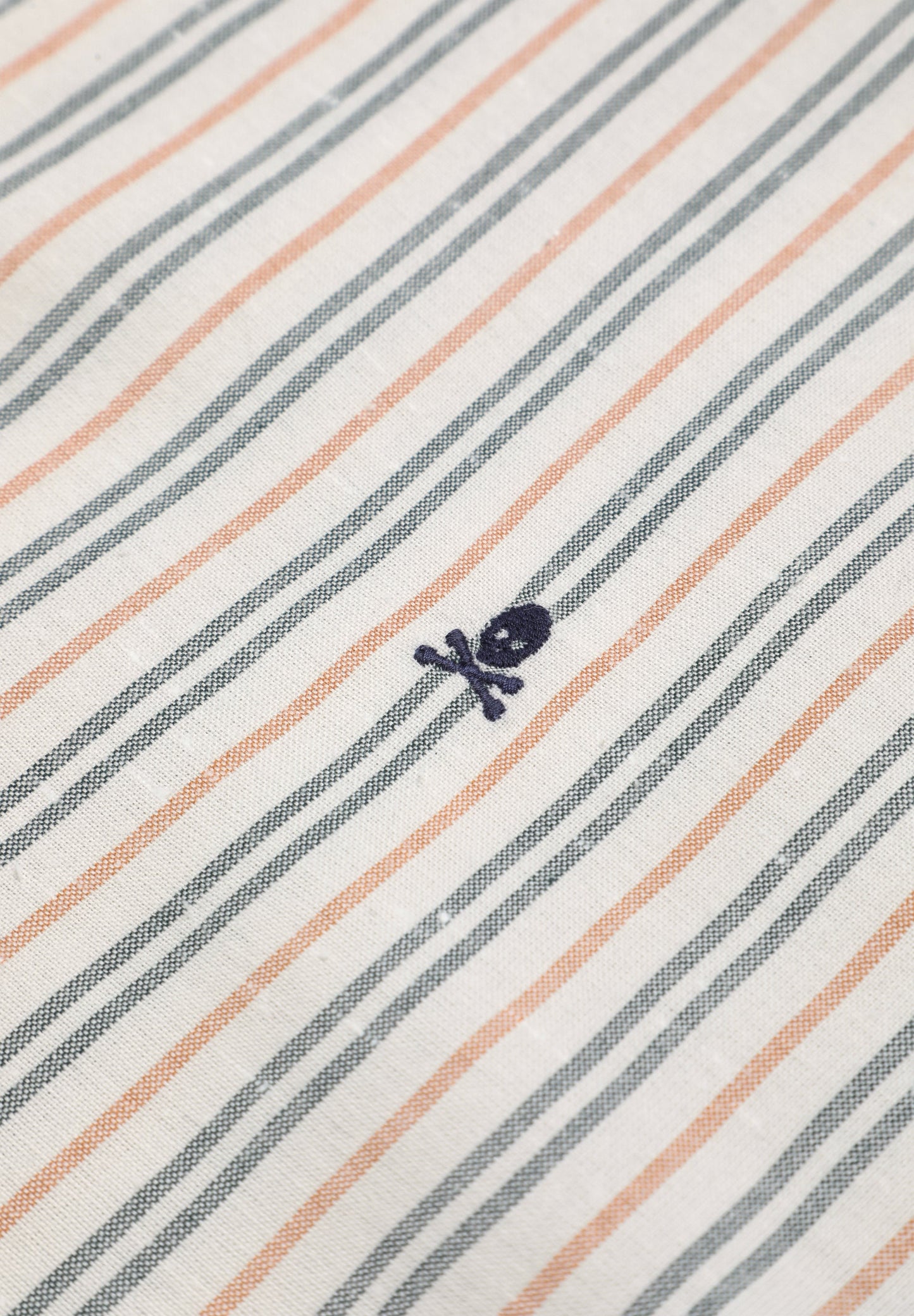 STRIPED SKULL SHIRT