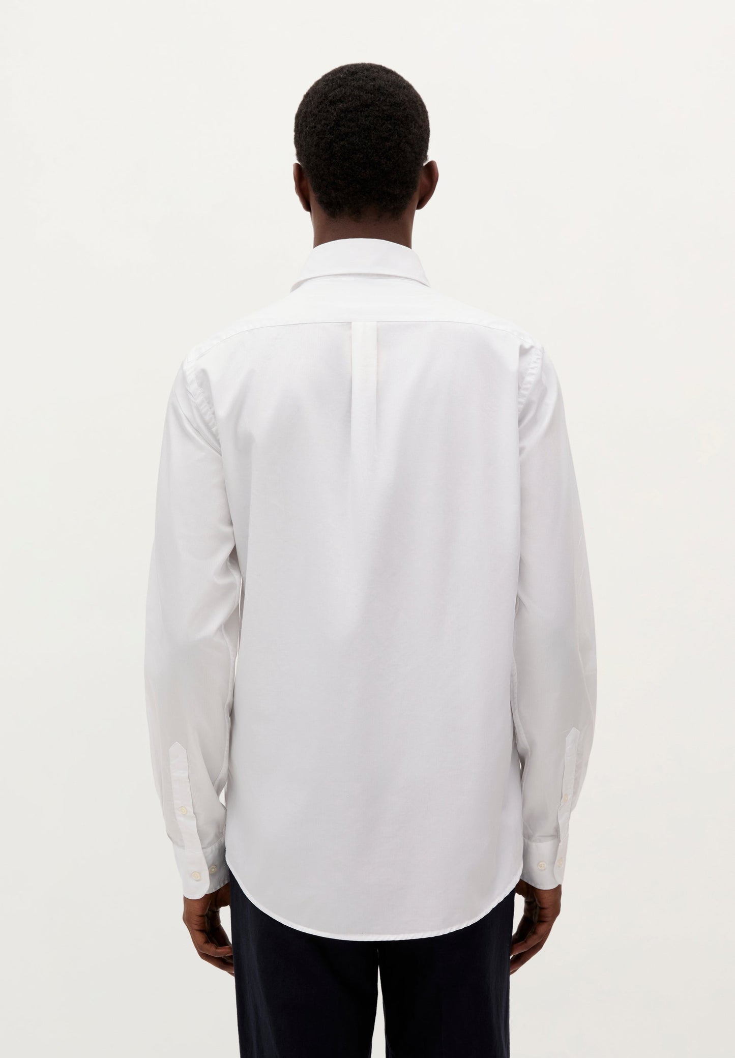 CLASSIC DRESS SHIRT