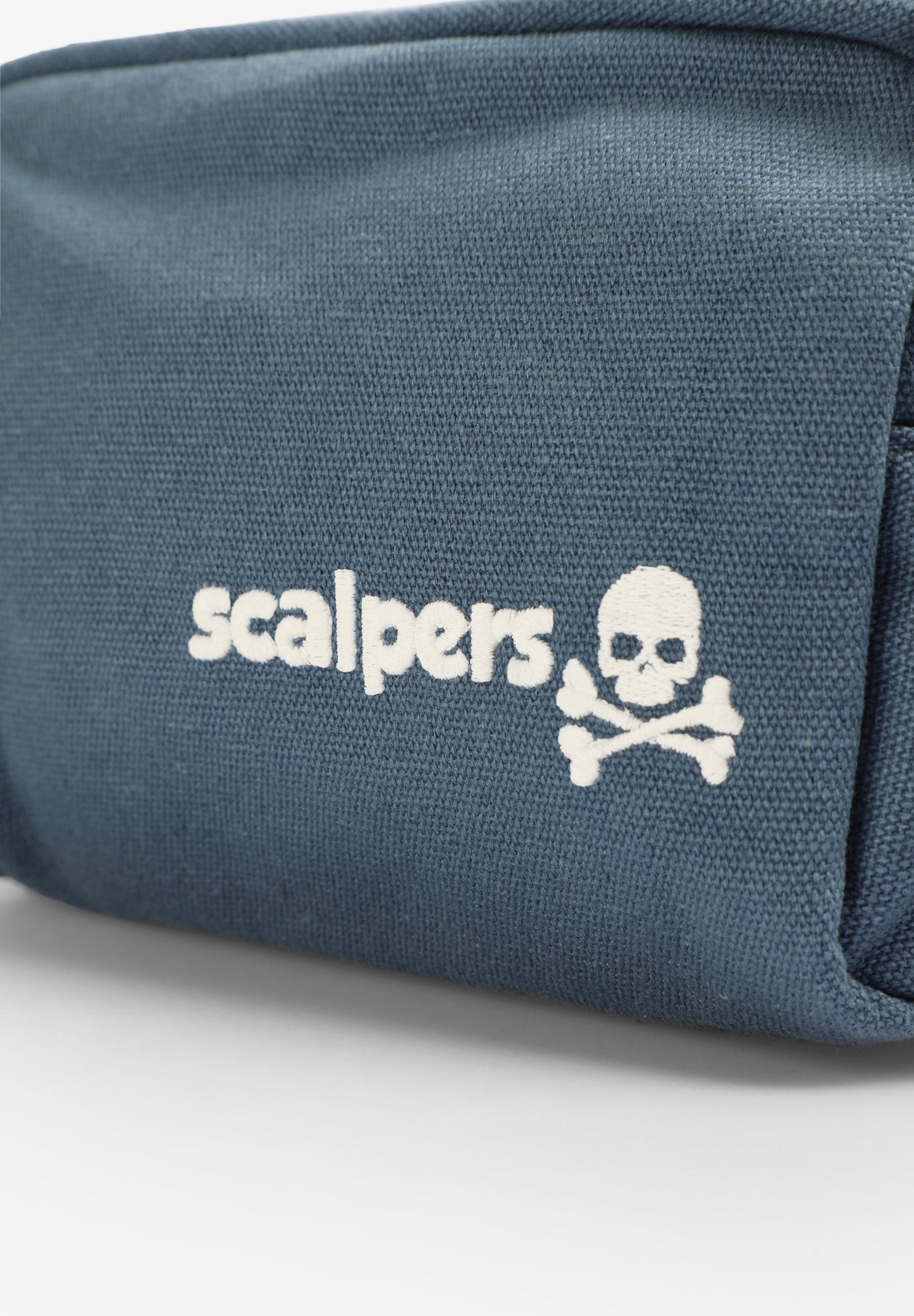 SC STRAPS KIDS’ WASH BAG