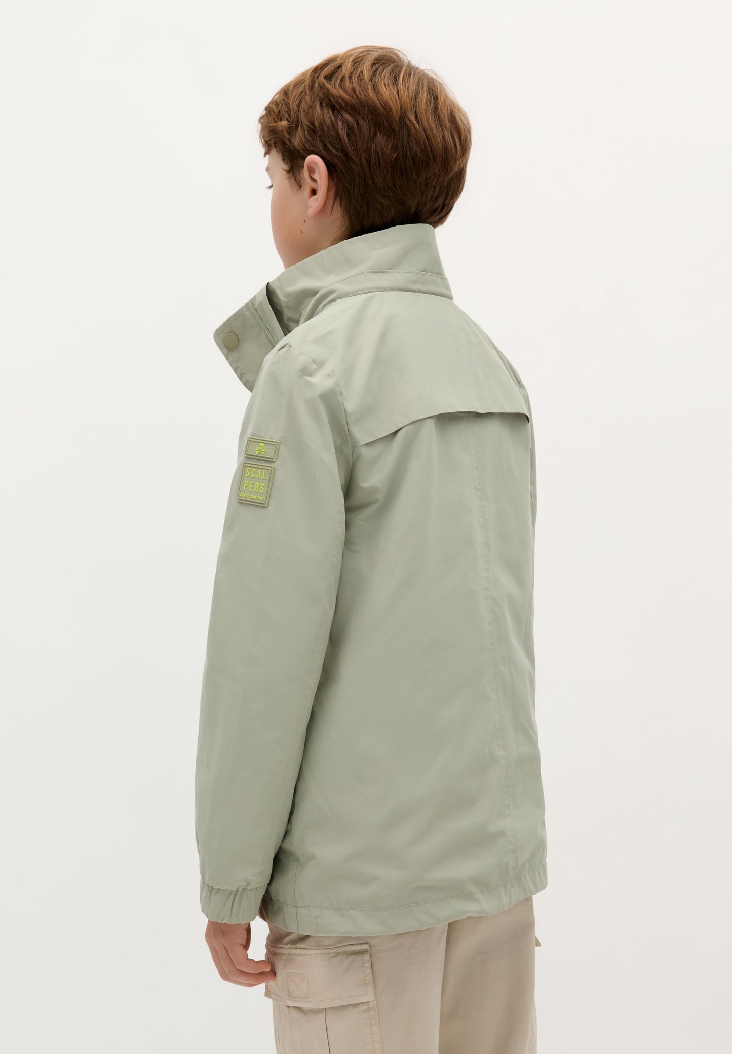 LIGHTWEIGHT JACKET WITH HOOD