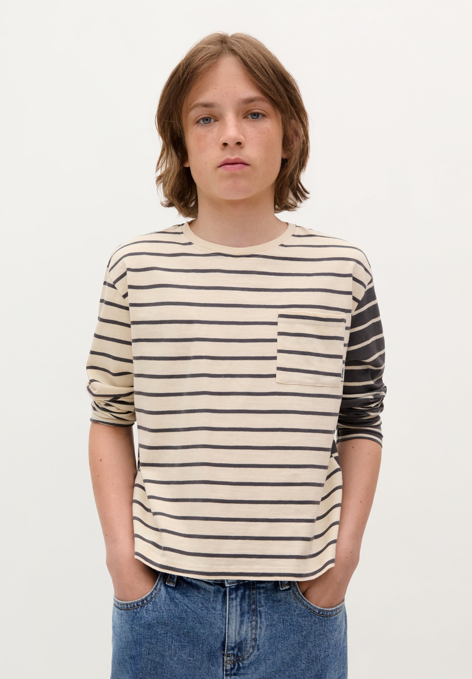 STRIPED T-SHIRT WITH CONTRAST POCKET