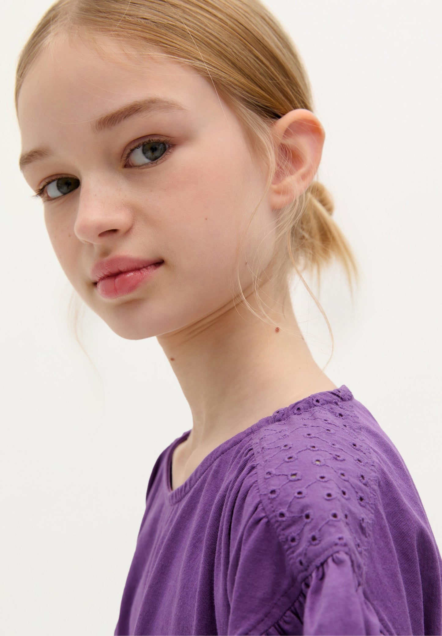 T-SHIRT MANCHES VOLANTS