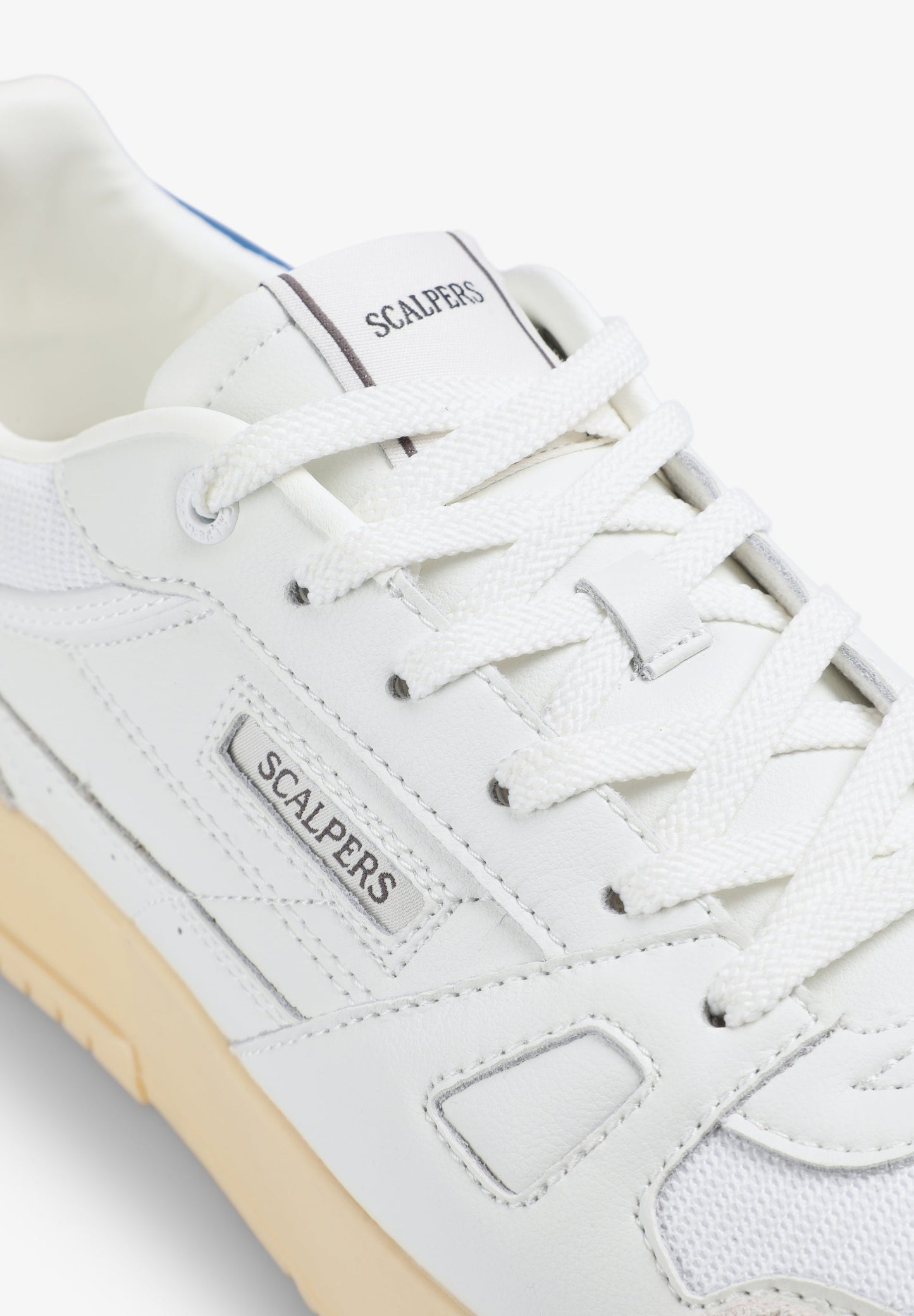 CONTRAST SNEAKERS