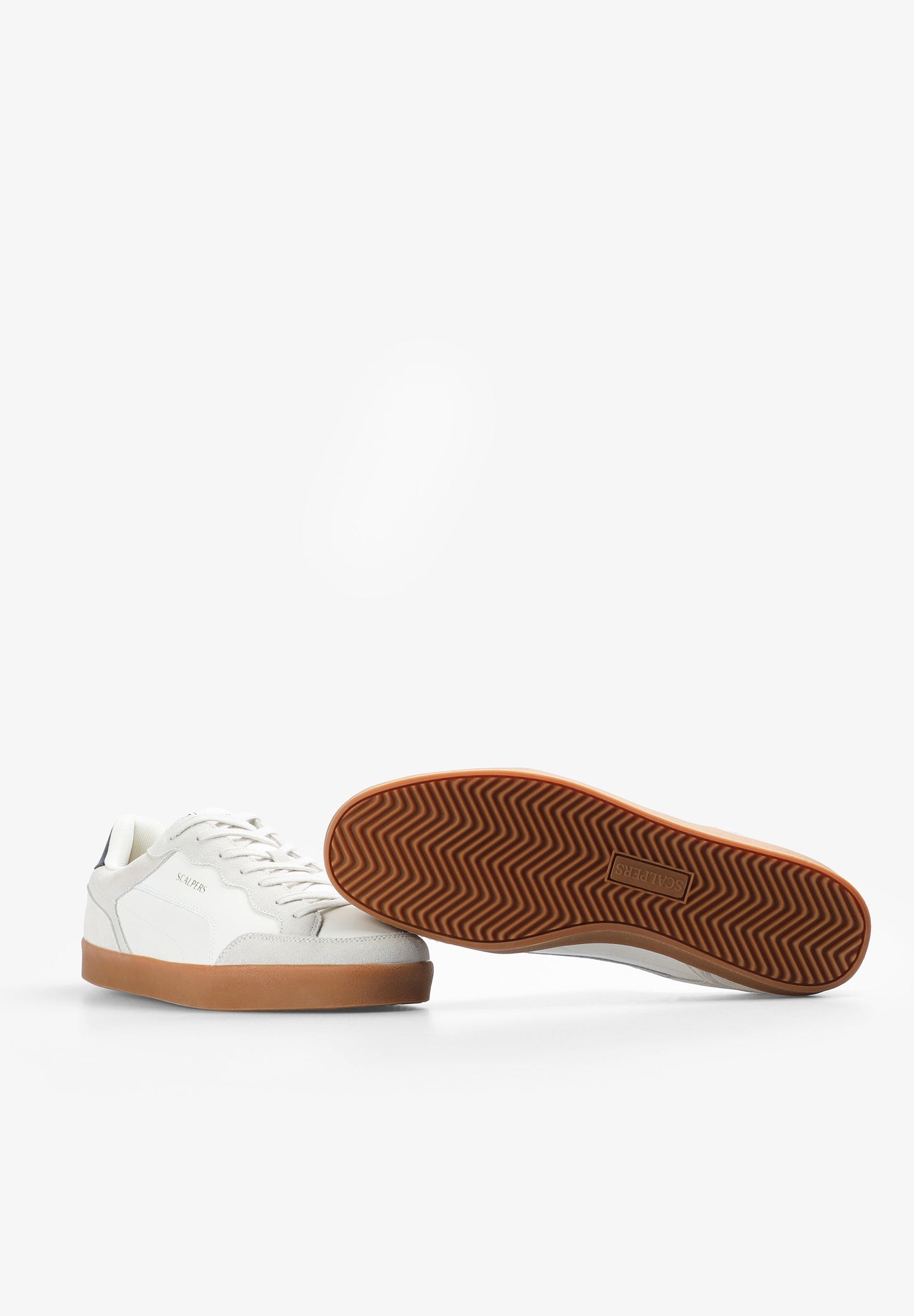 BASKETS CUIR DAIM