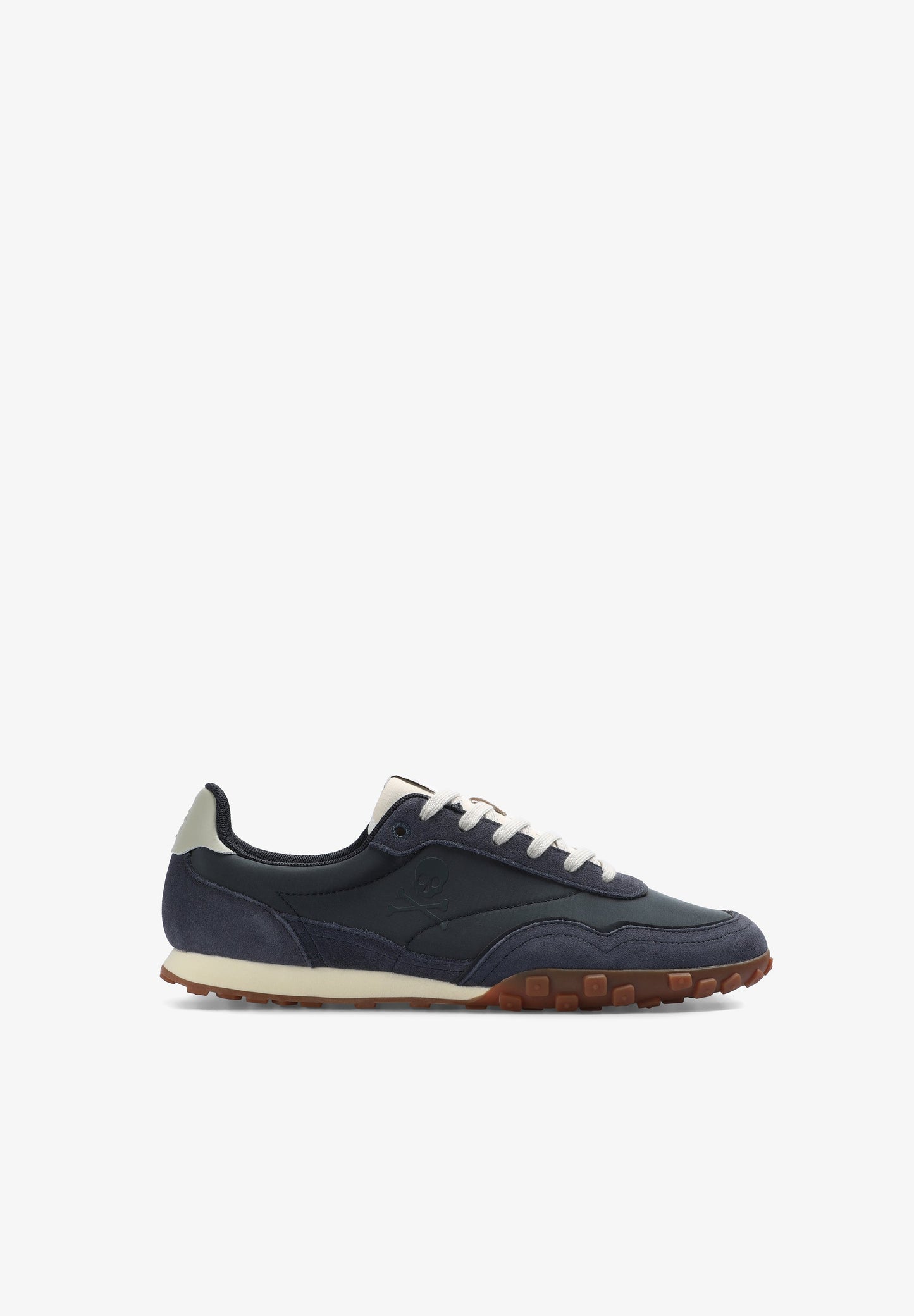 RETRO SNEAKERS