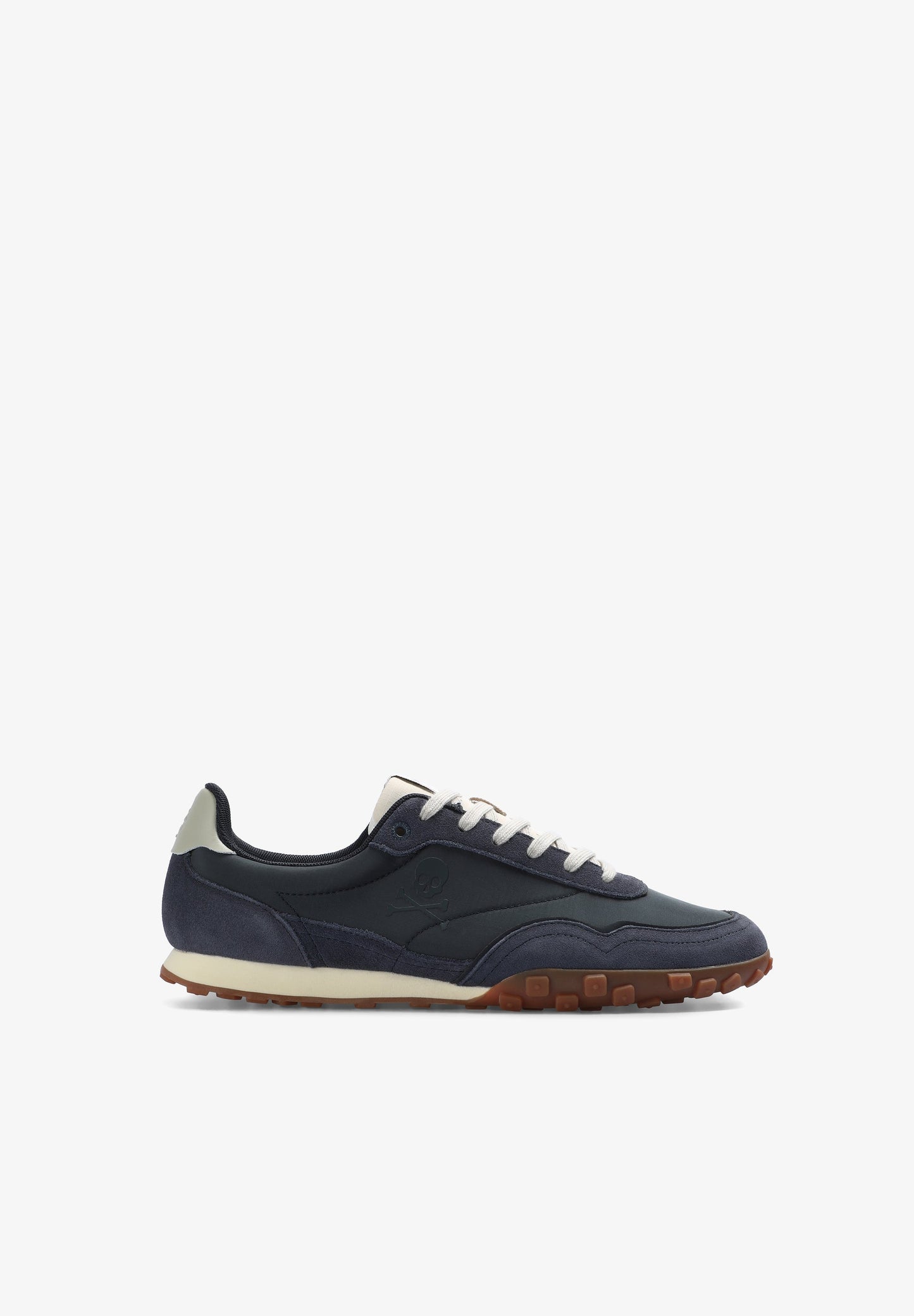 RETRO SNEAKERS