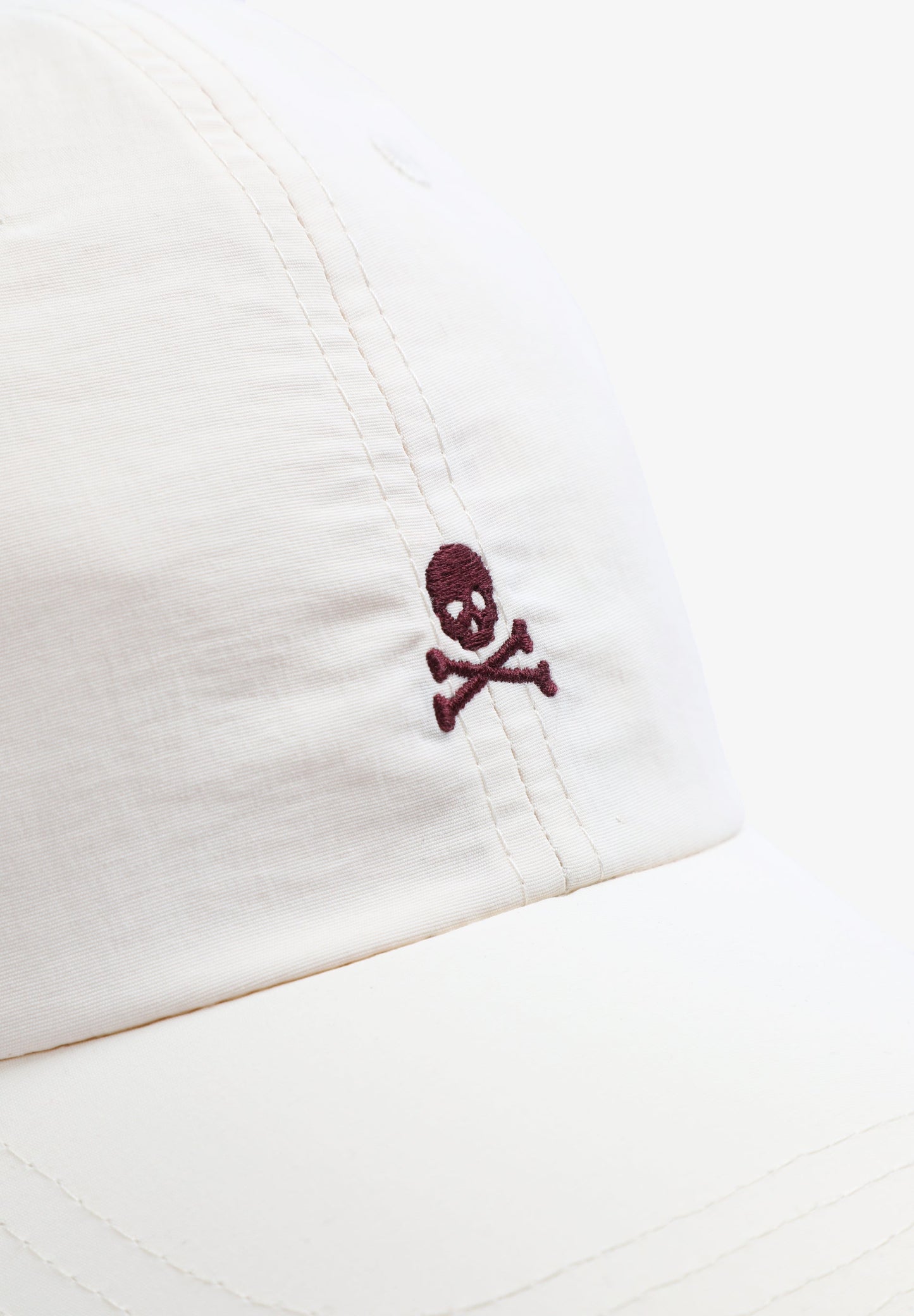 SKULL CAP WITH CONTRAST EMBROIDERY