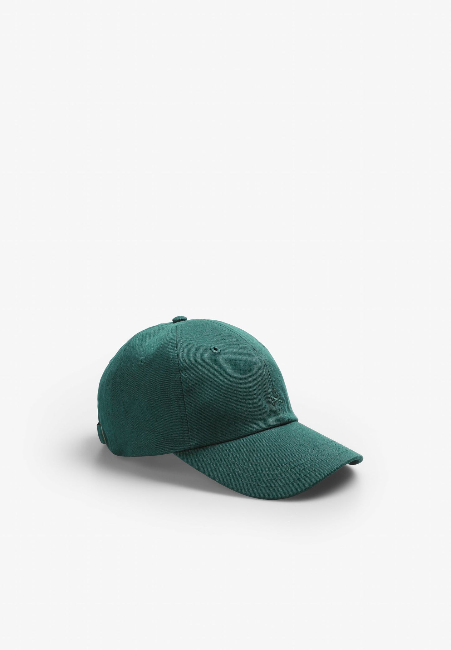 SKULL CAP WITH MATCHING EMBROIDERY