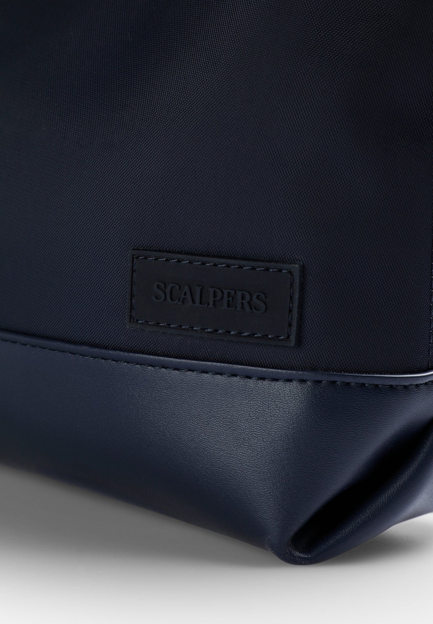 SAC DE VOYAGE DÉTAILS CUIR