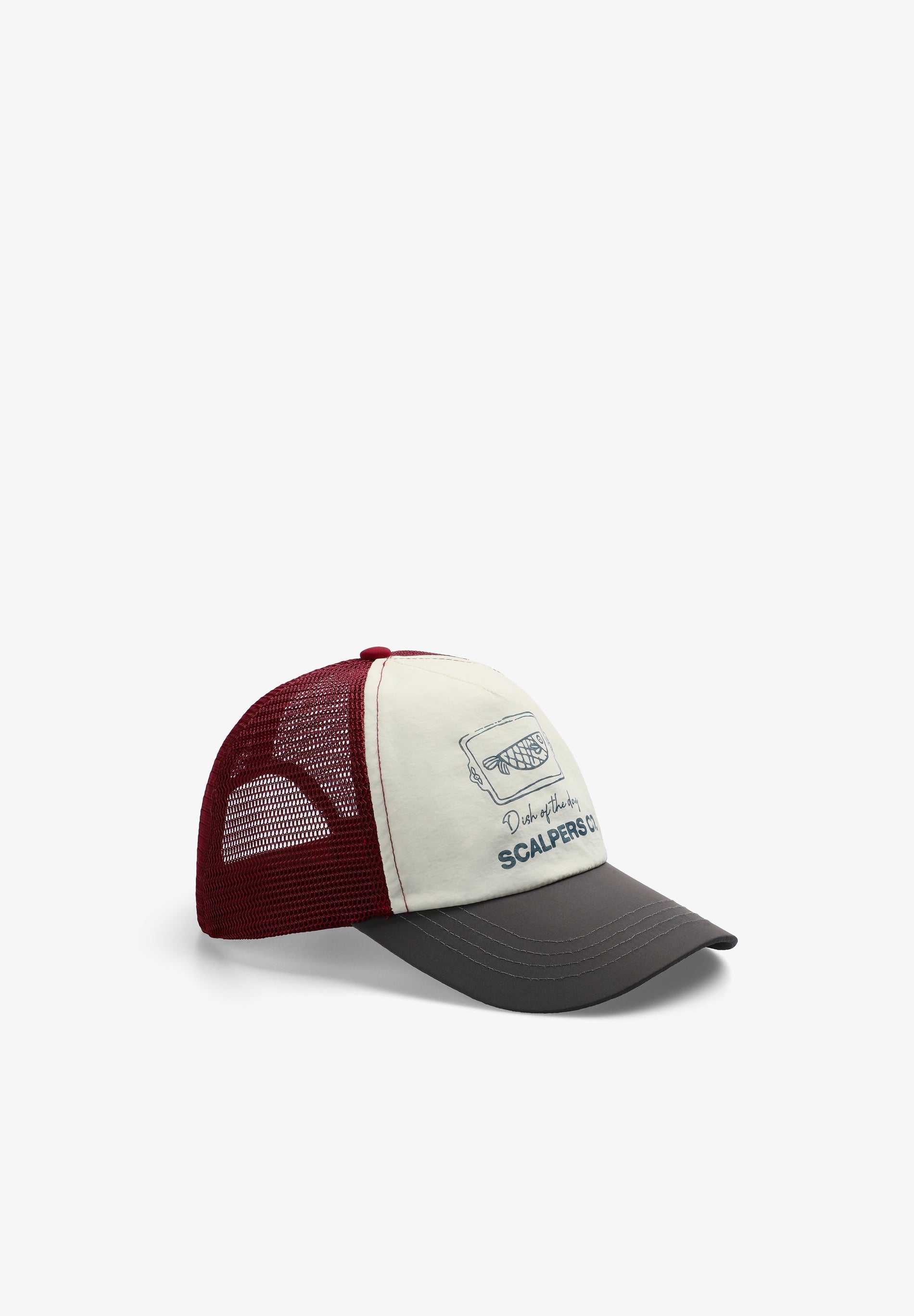 THREE-COLOURED MESH TRUCKER CAP