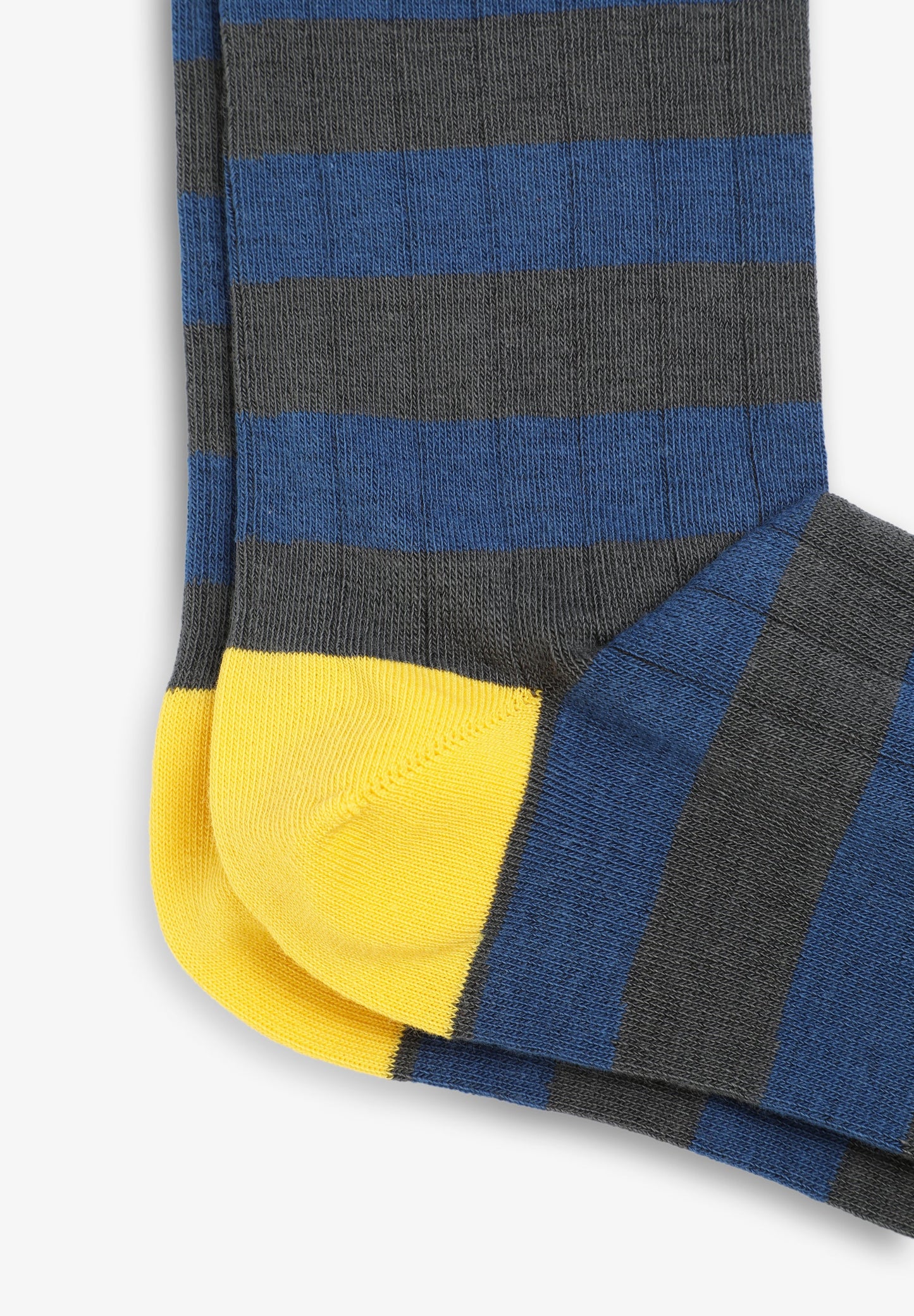 SC STRIPED LONG SOCKS
