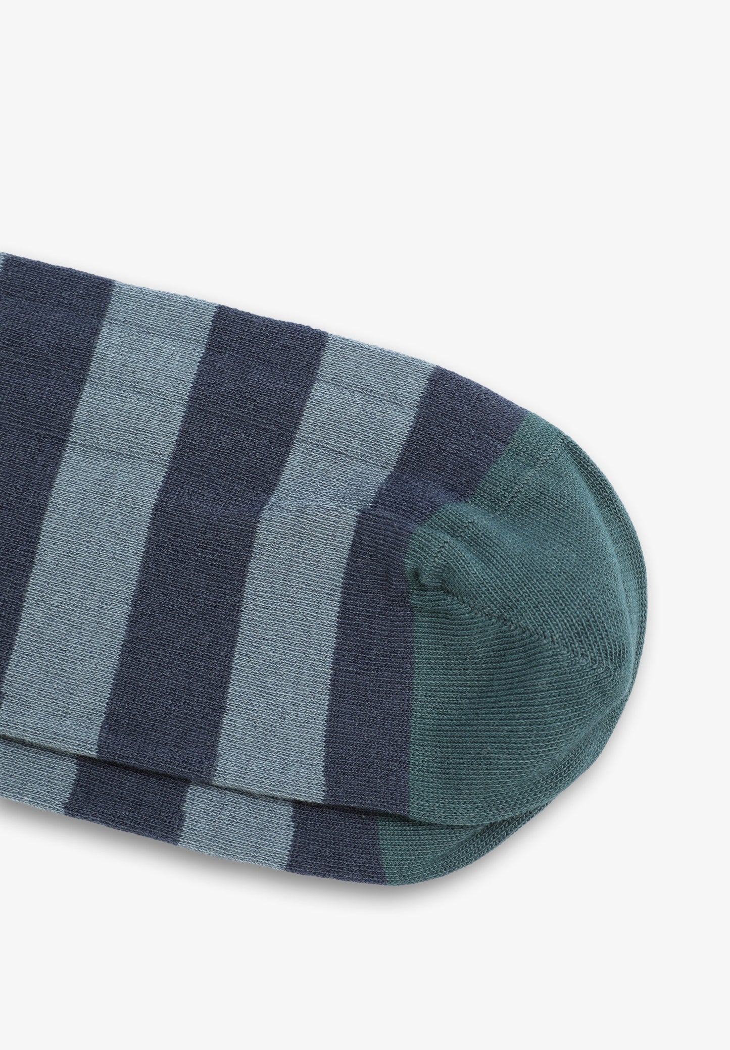 SC STRIPED LONG SOCKS